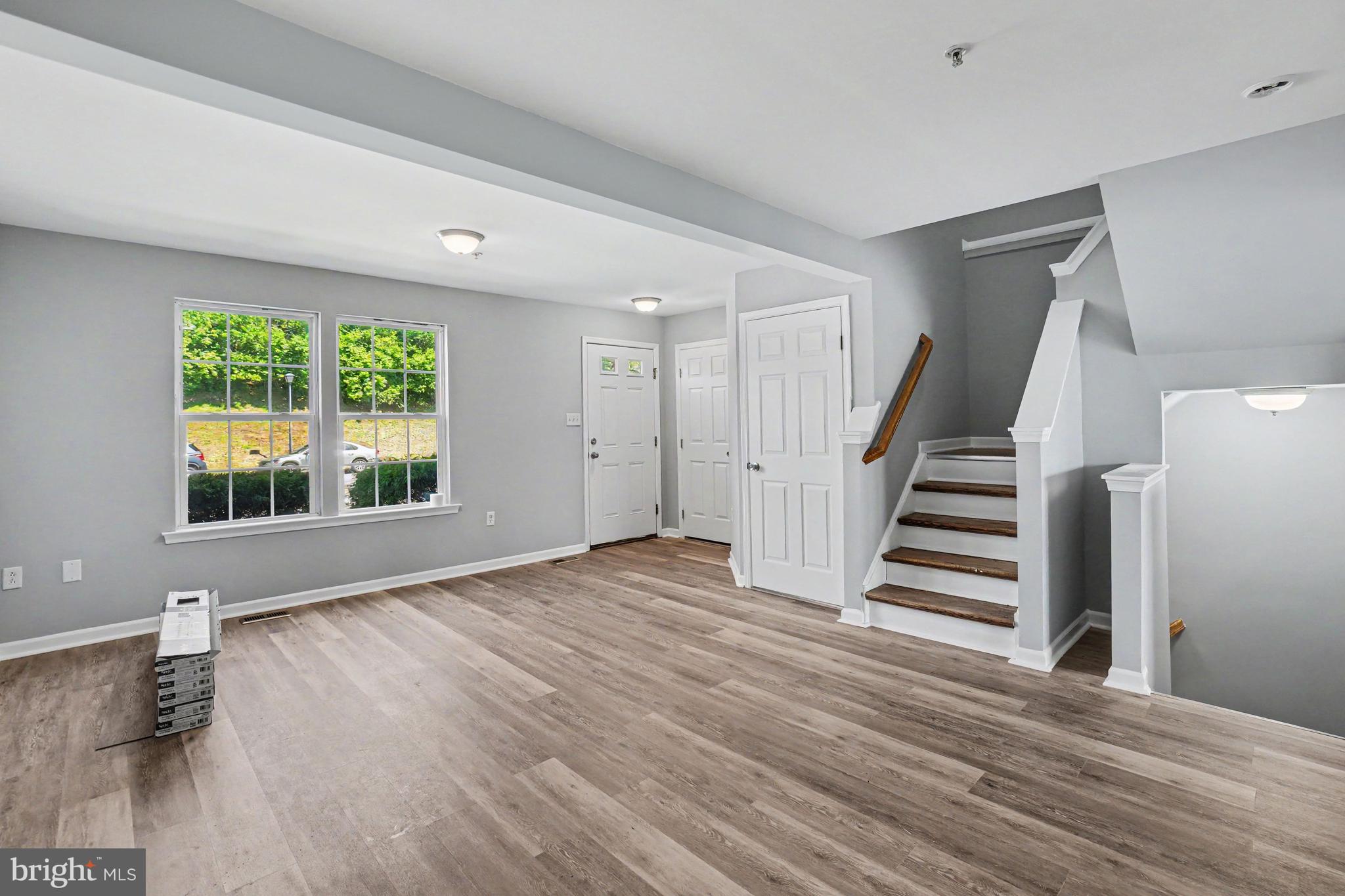 2103 ORCHARD VIEW ROAD