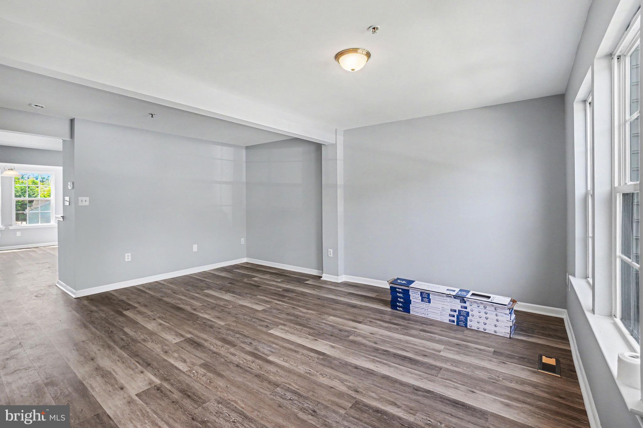 2103 ORCHARD VIEW ROAD