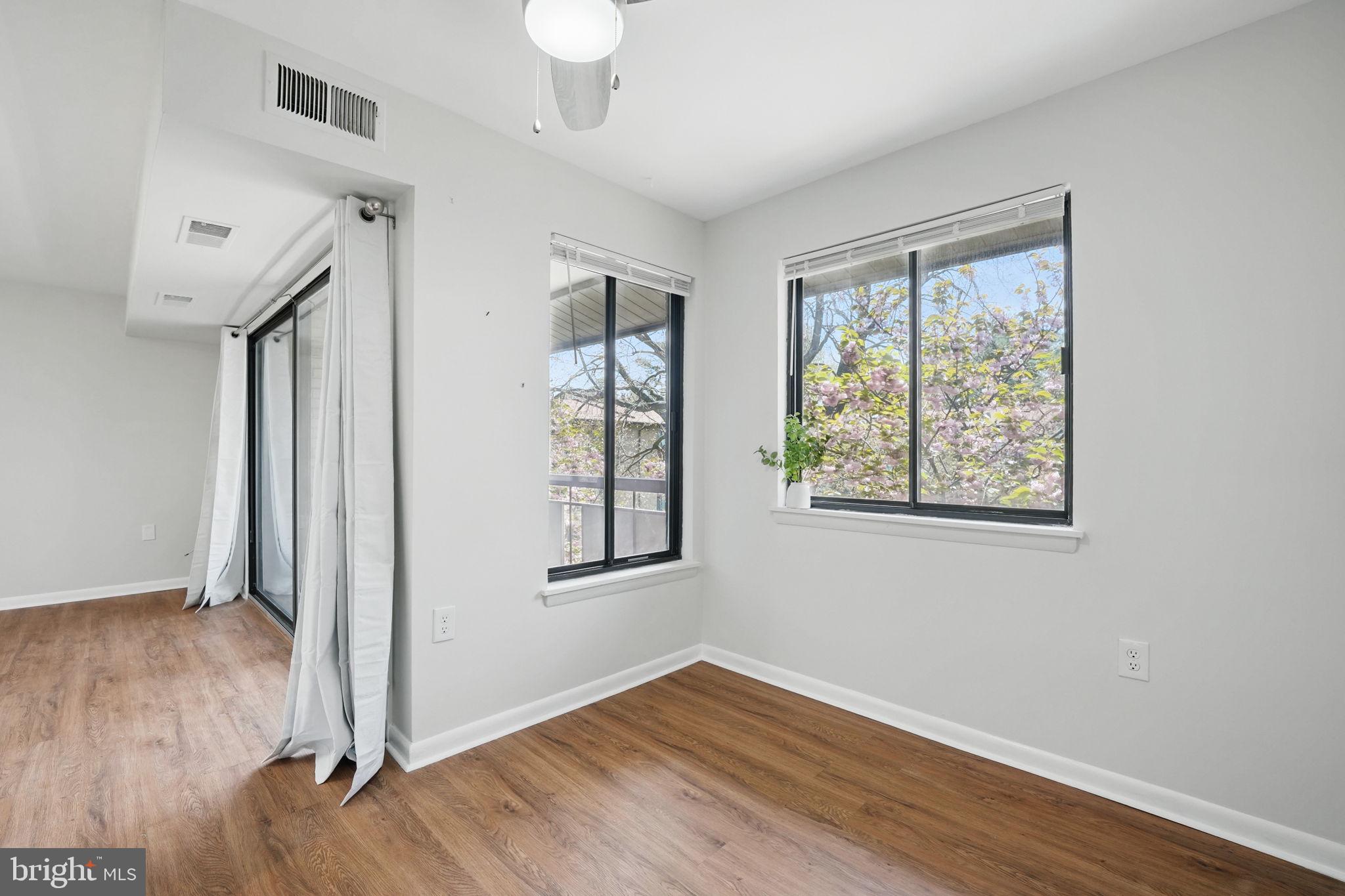 DOVER PARK - Residential