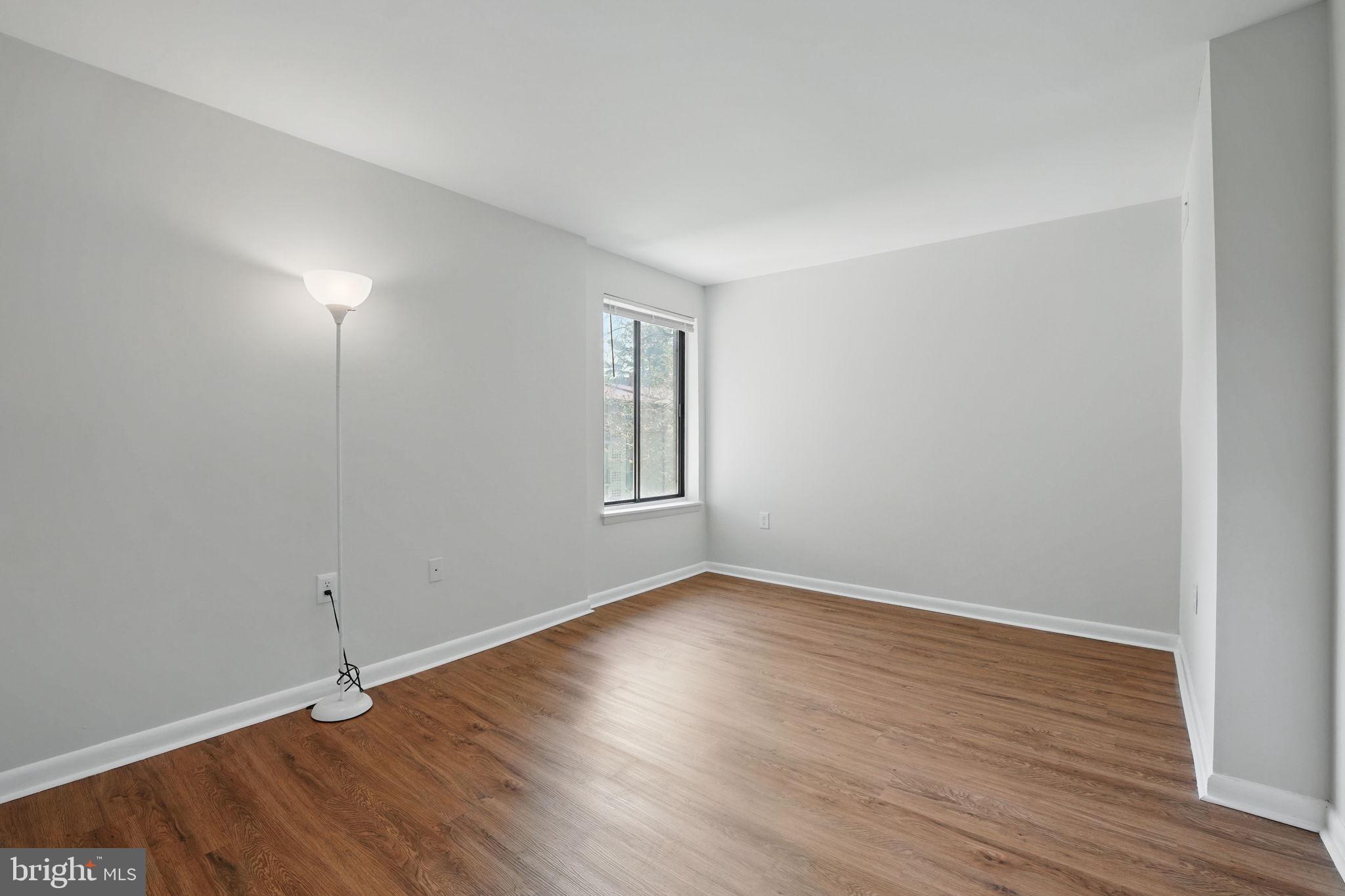 DOVER PARK - Residential