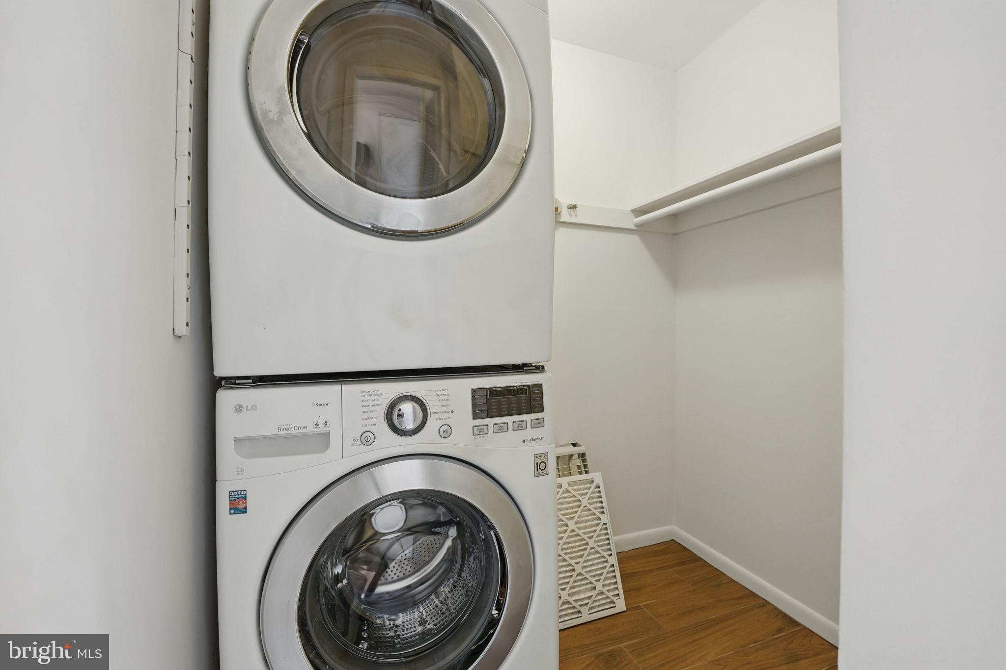 DOVER PARK - Residential