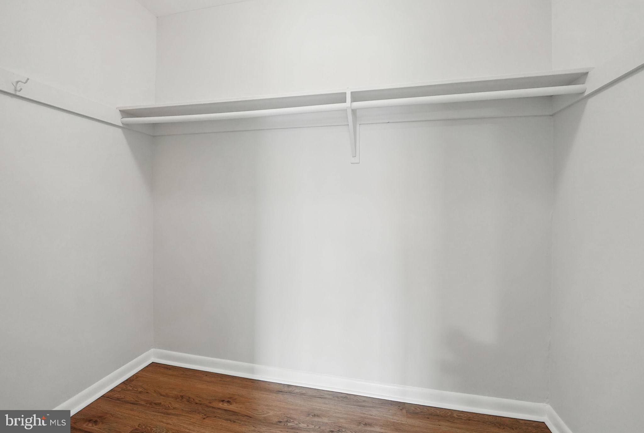 DOVER PARK - Residential