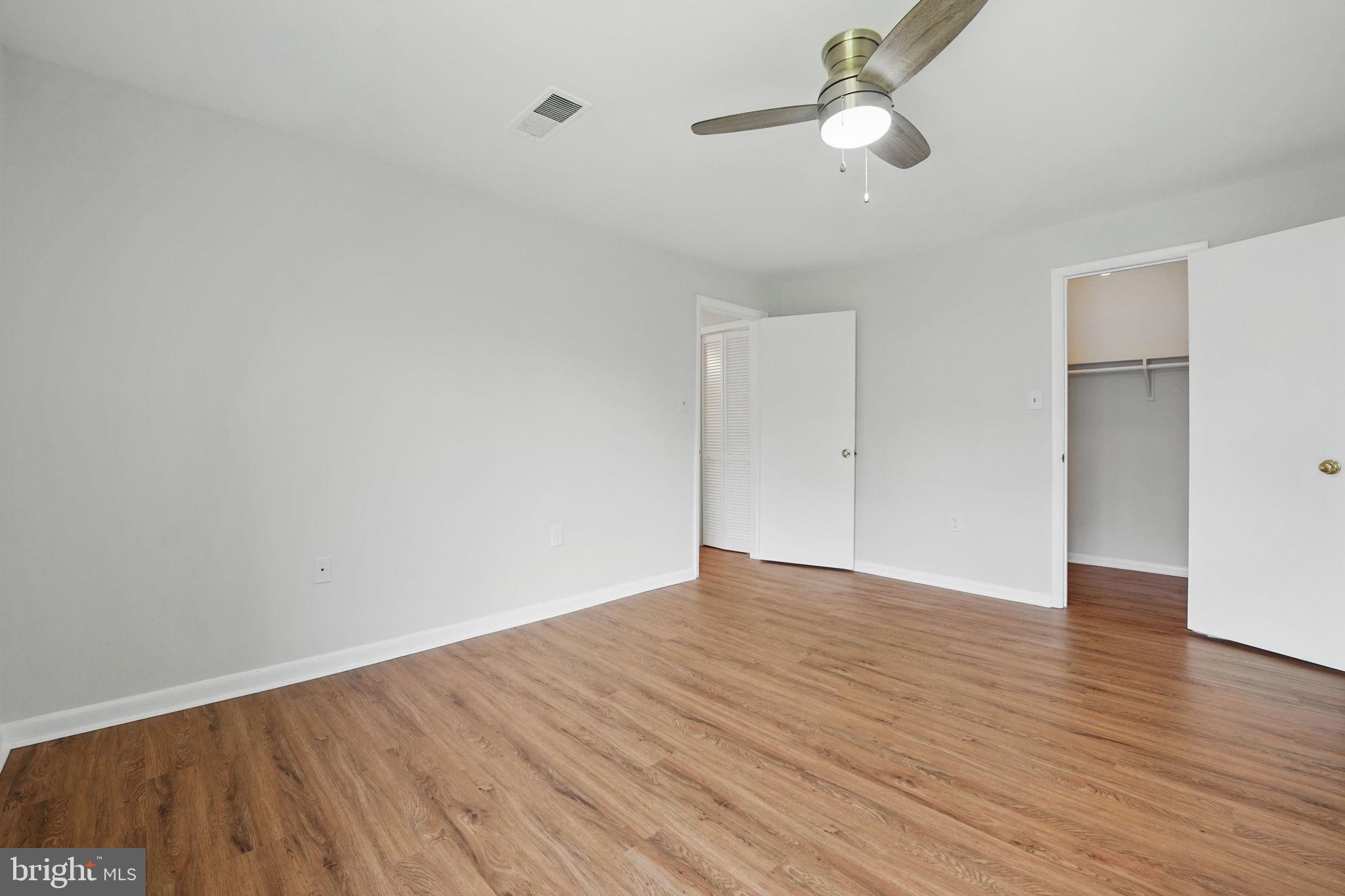 DOVER PARK - Residential