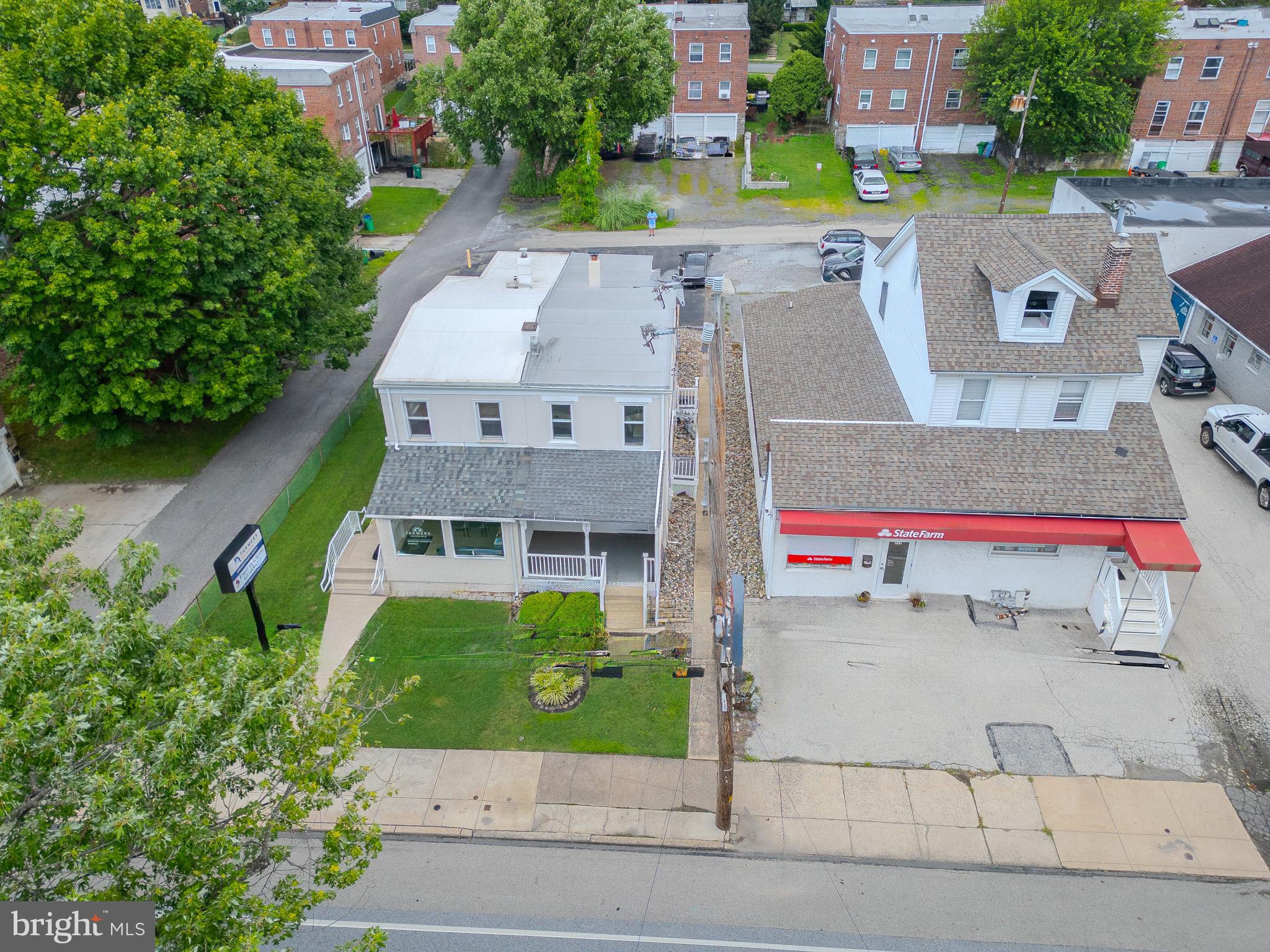 851 N PROVIDENCE ROAD