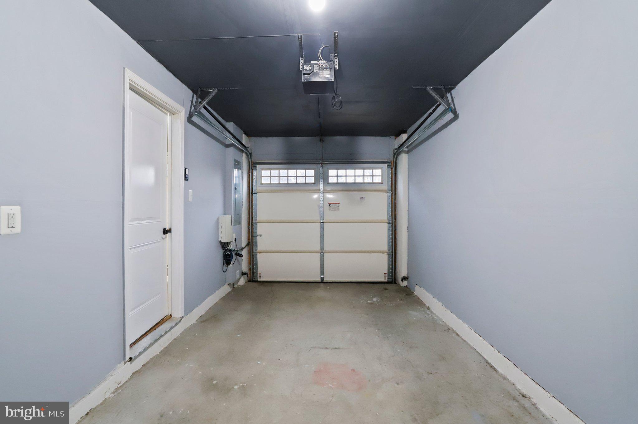 ELLICOTT CROSSING - Residential Lease