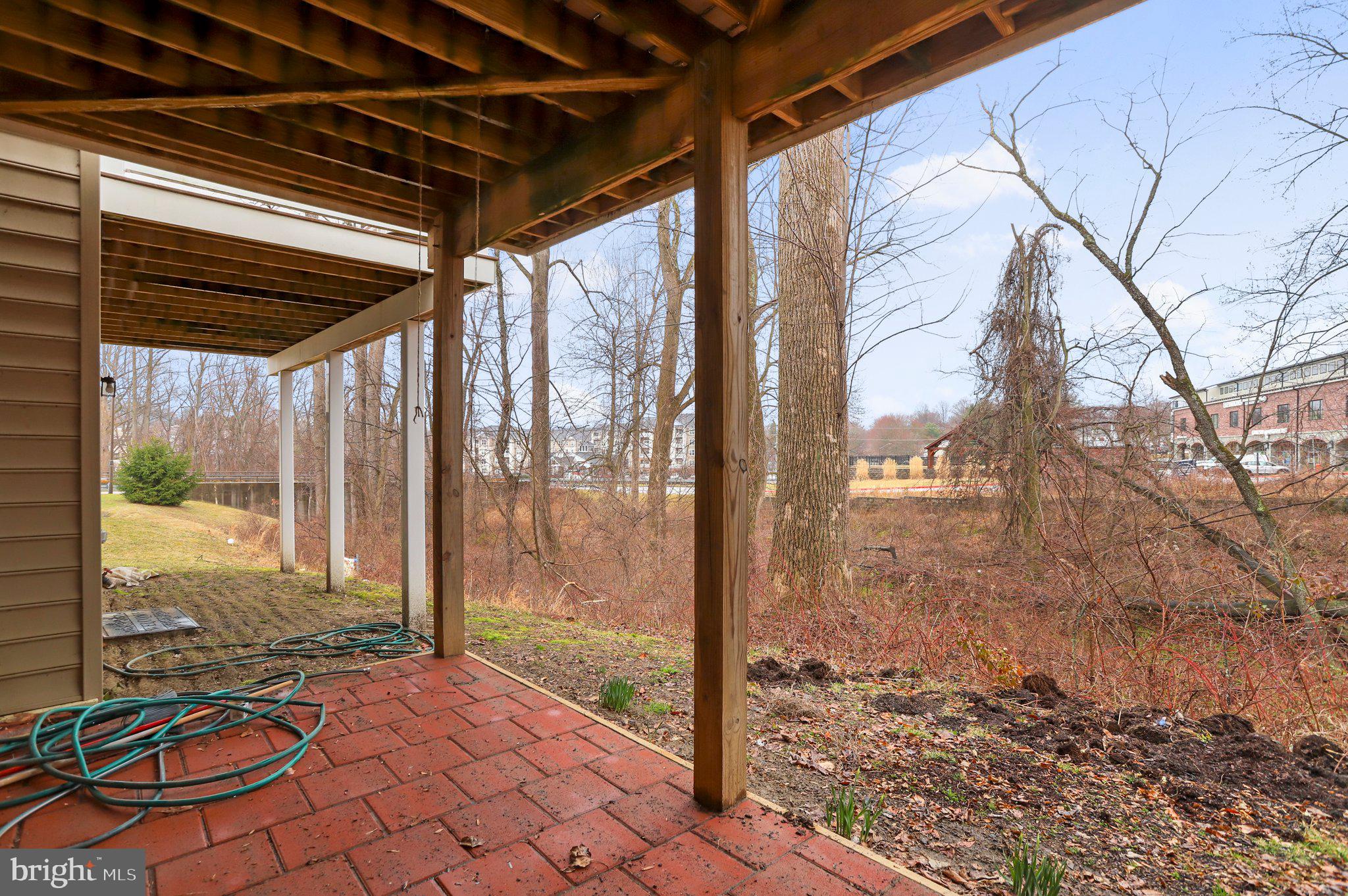 ELLICOTT CROSSING - Residential Lease