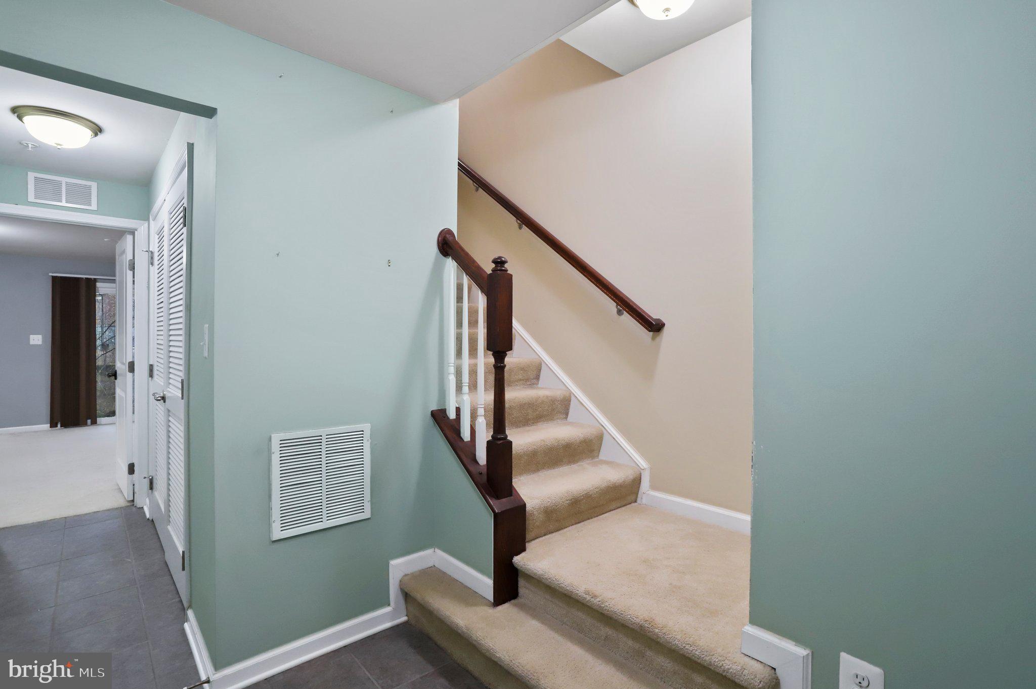 ELLICOTT CROSSING - Residential Lease