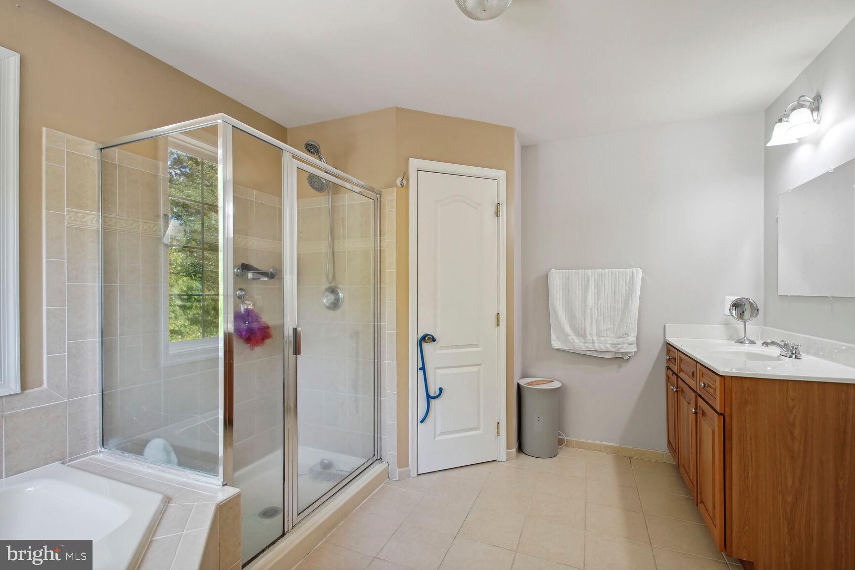 BALLANTRAE ESTATES - Residential