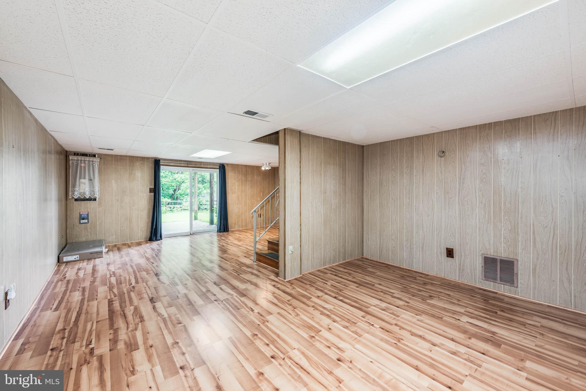 LINTHICUM HEIGHTS - Residential