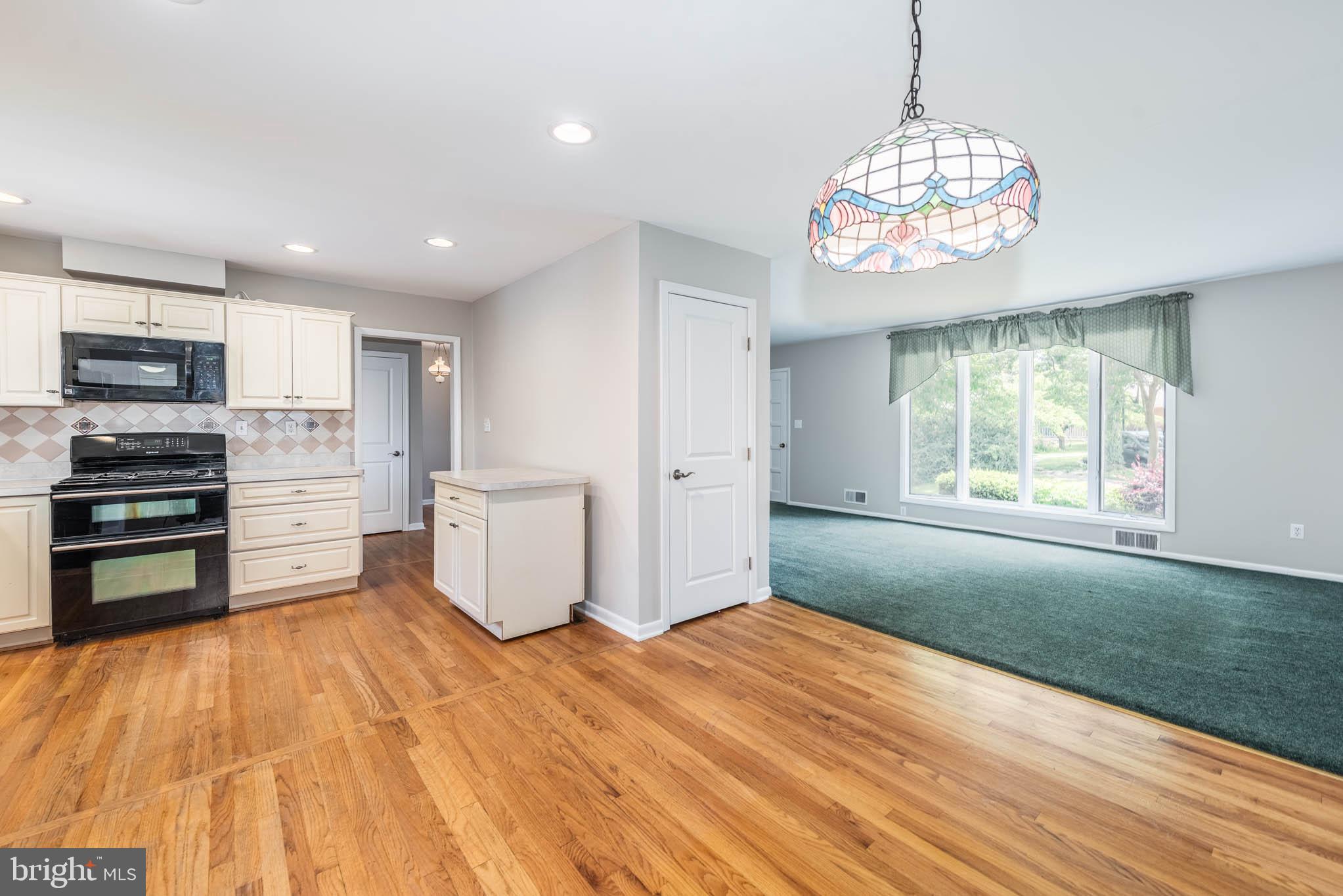 LINTHICUM HEIGHTS - Residential