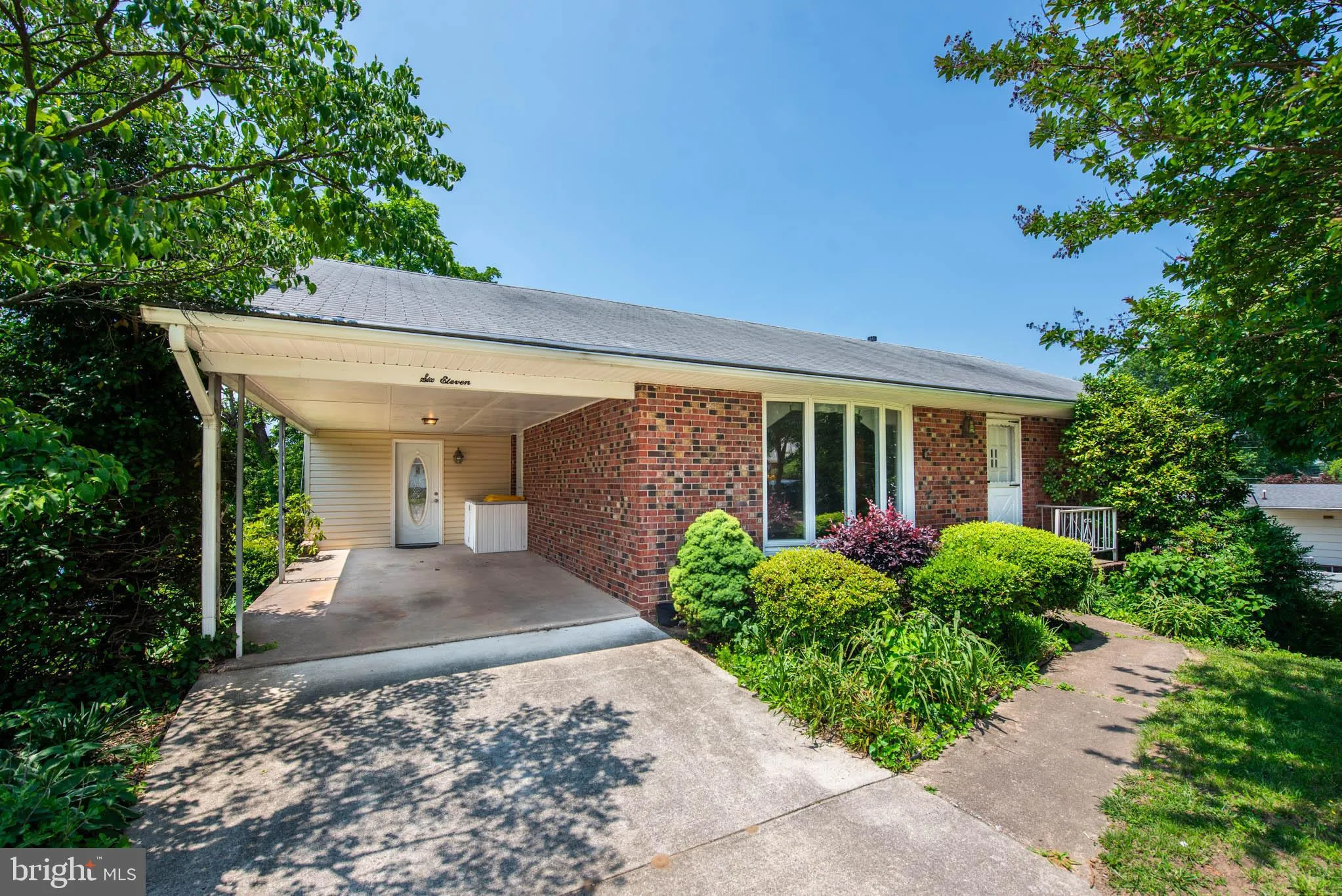 Linthicum Heights, Maryland 21090, United States, 4 Bedrooms Bedrooms, ,2 BathroomsBathrooms,Residential,Active,131756