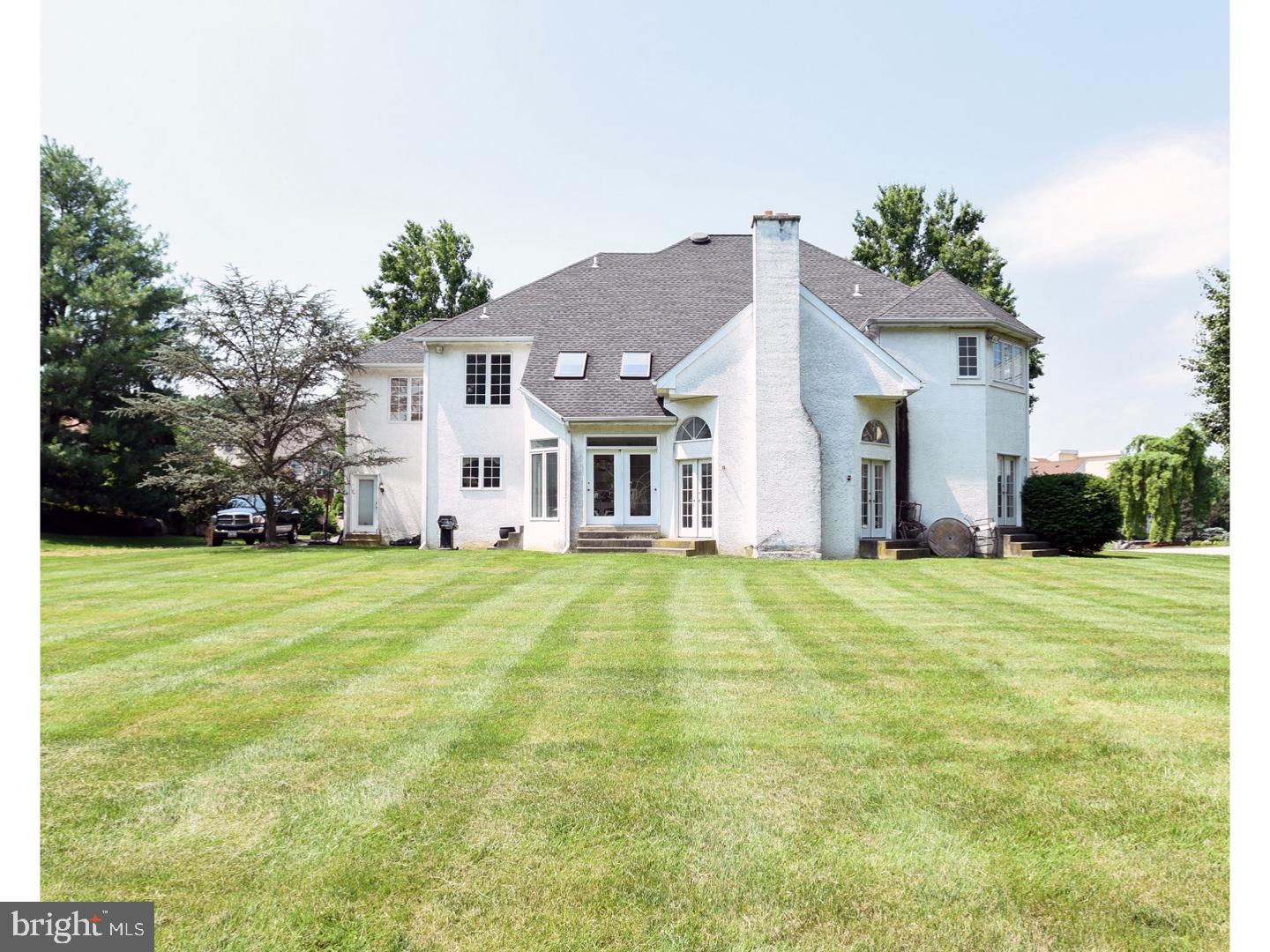 LONG LANE FARMS 3 - Residential