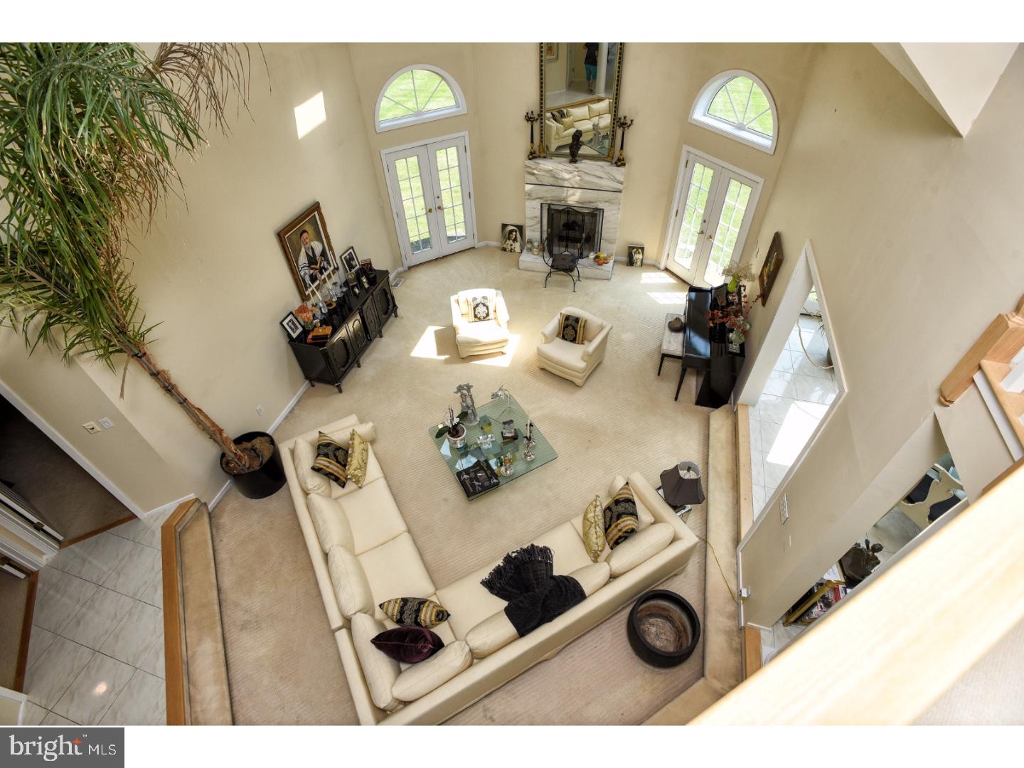 LONG LANE FARMS 3 - Residential