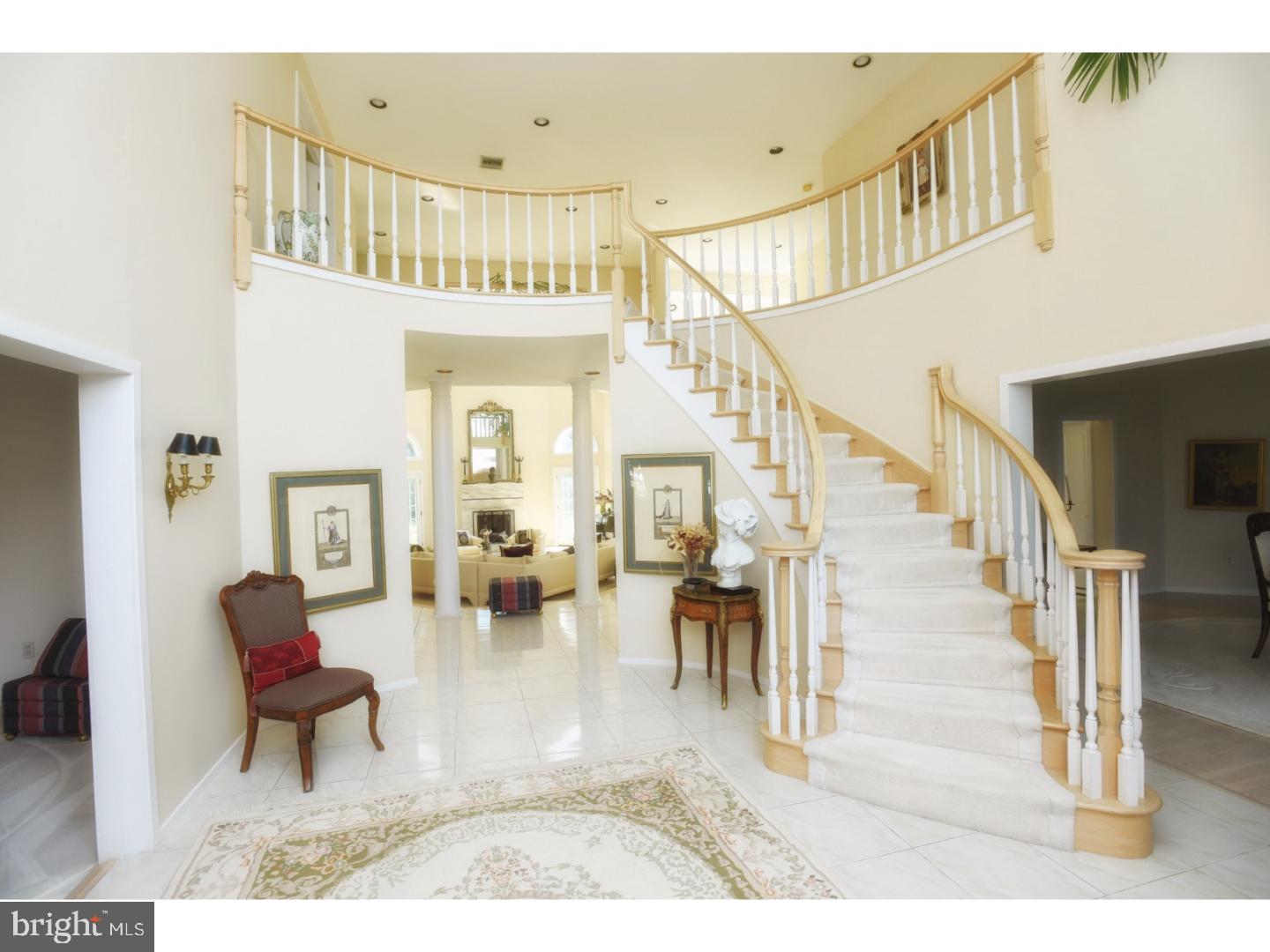 LONG LANE FARMS 3 - Residential