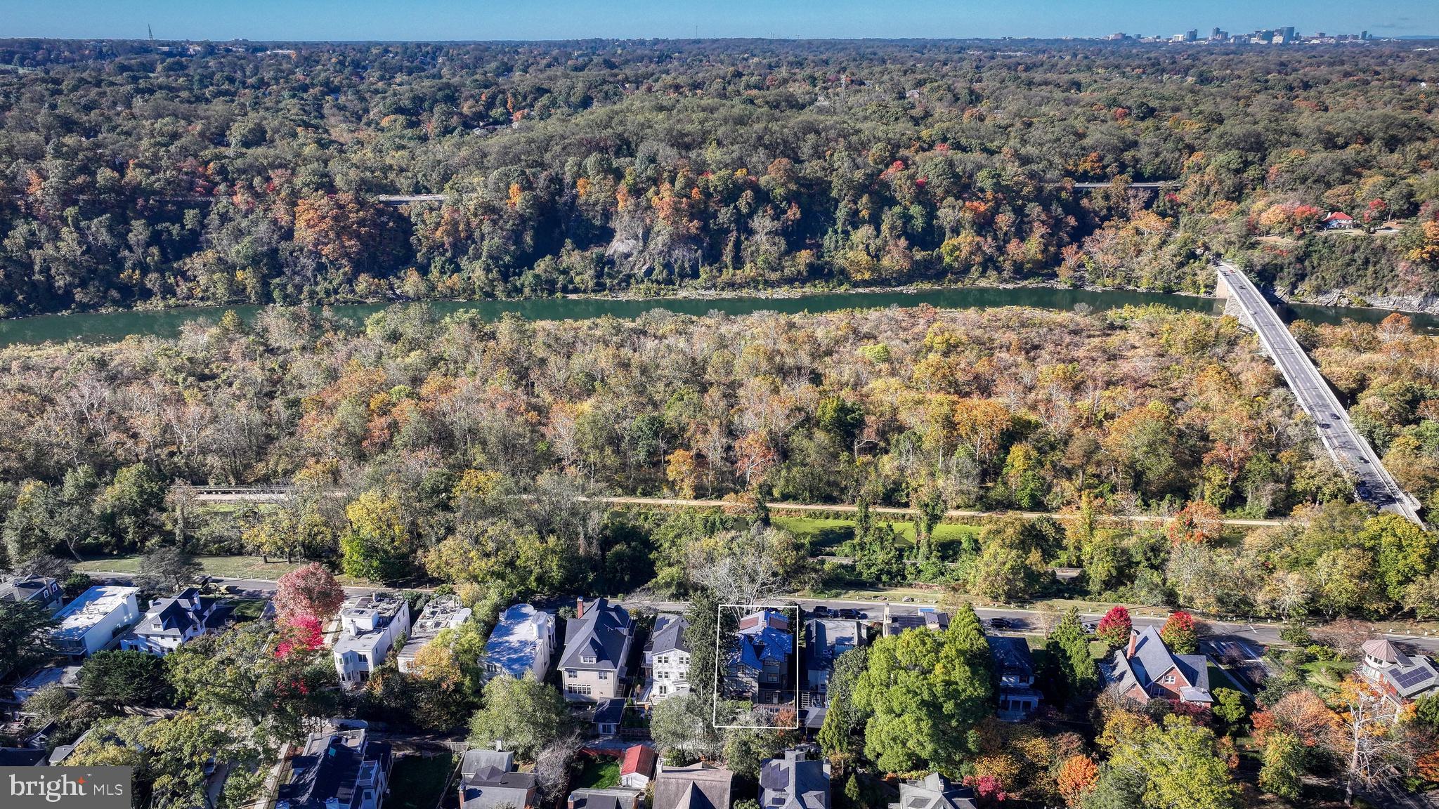 PALISADES - Residential