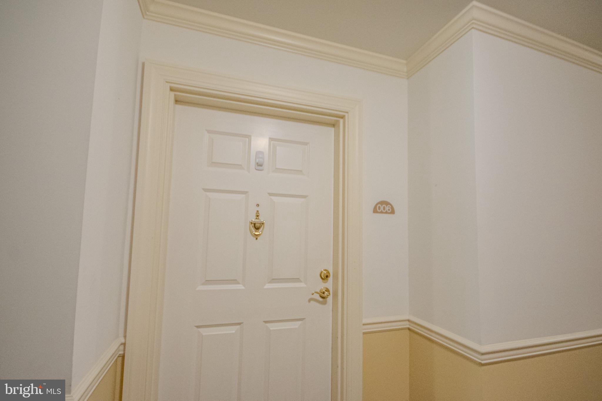 1103 S SCHUMAKER DRIVE C-006