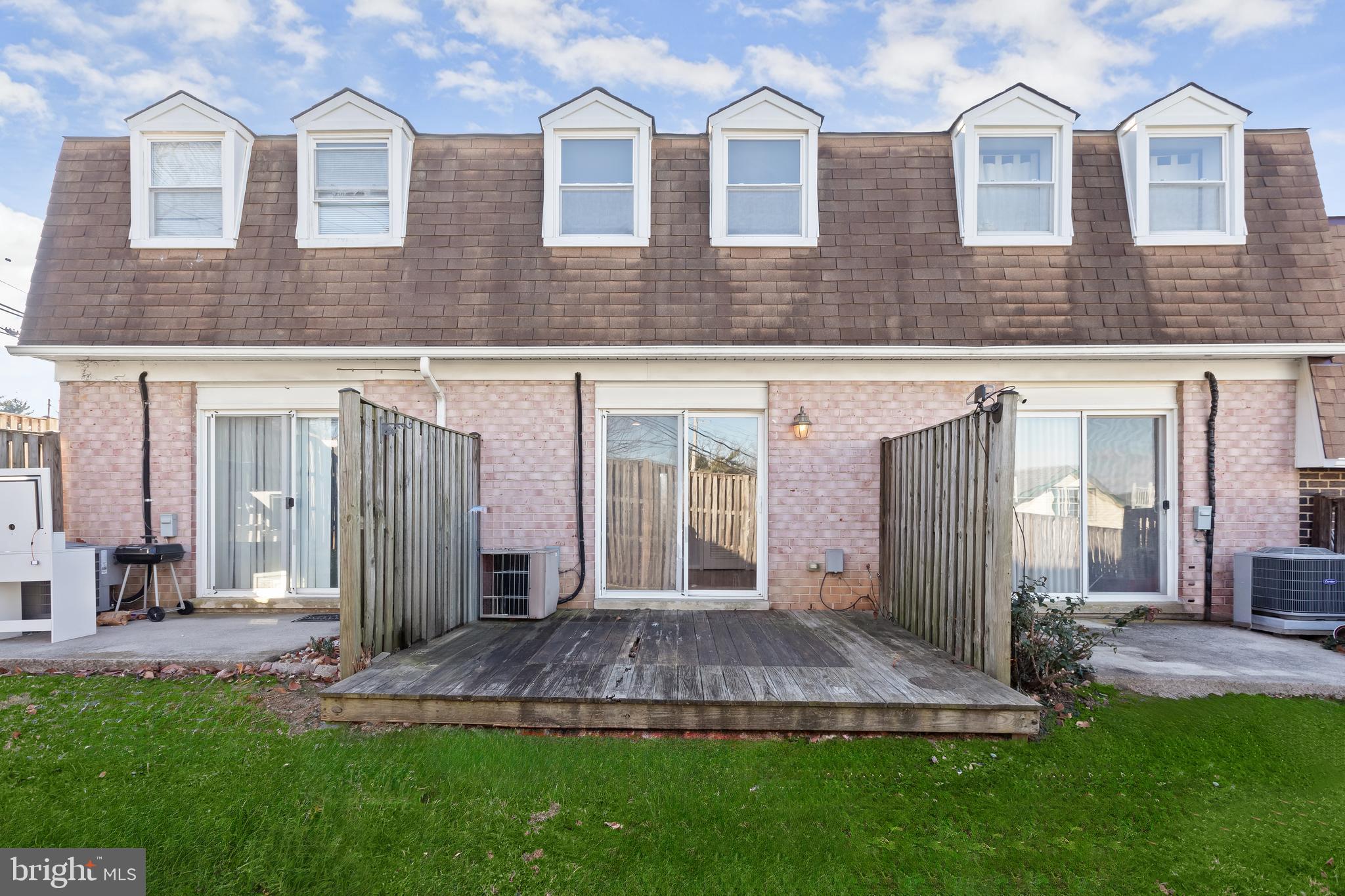 CARROLL VIEW - Residential