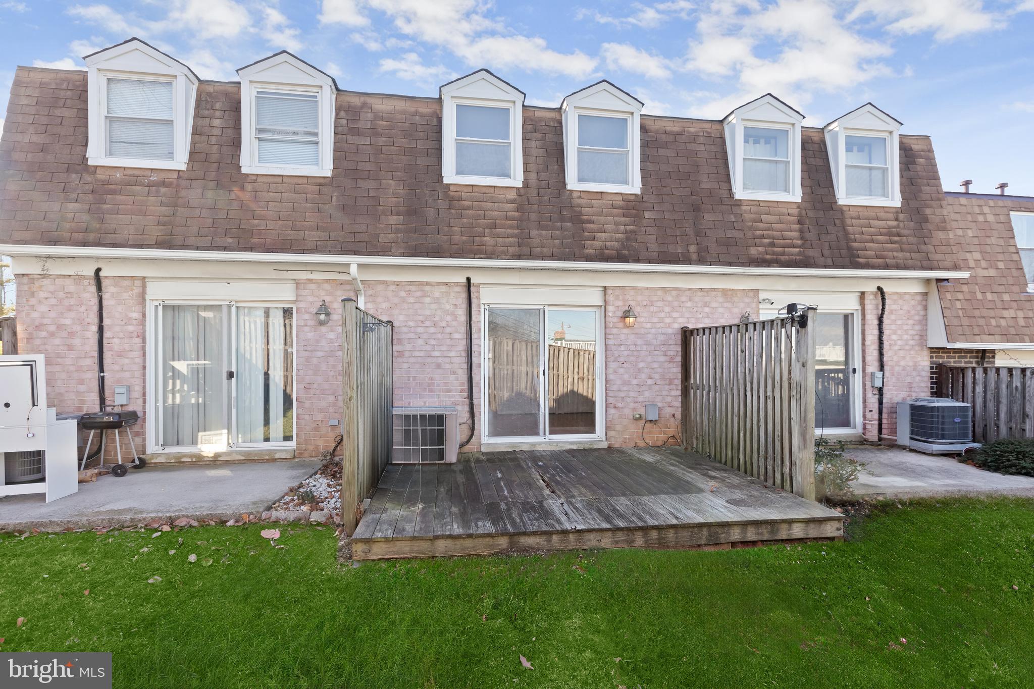 CARROLL VIEW - Residential