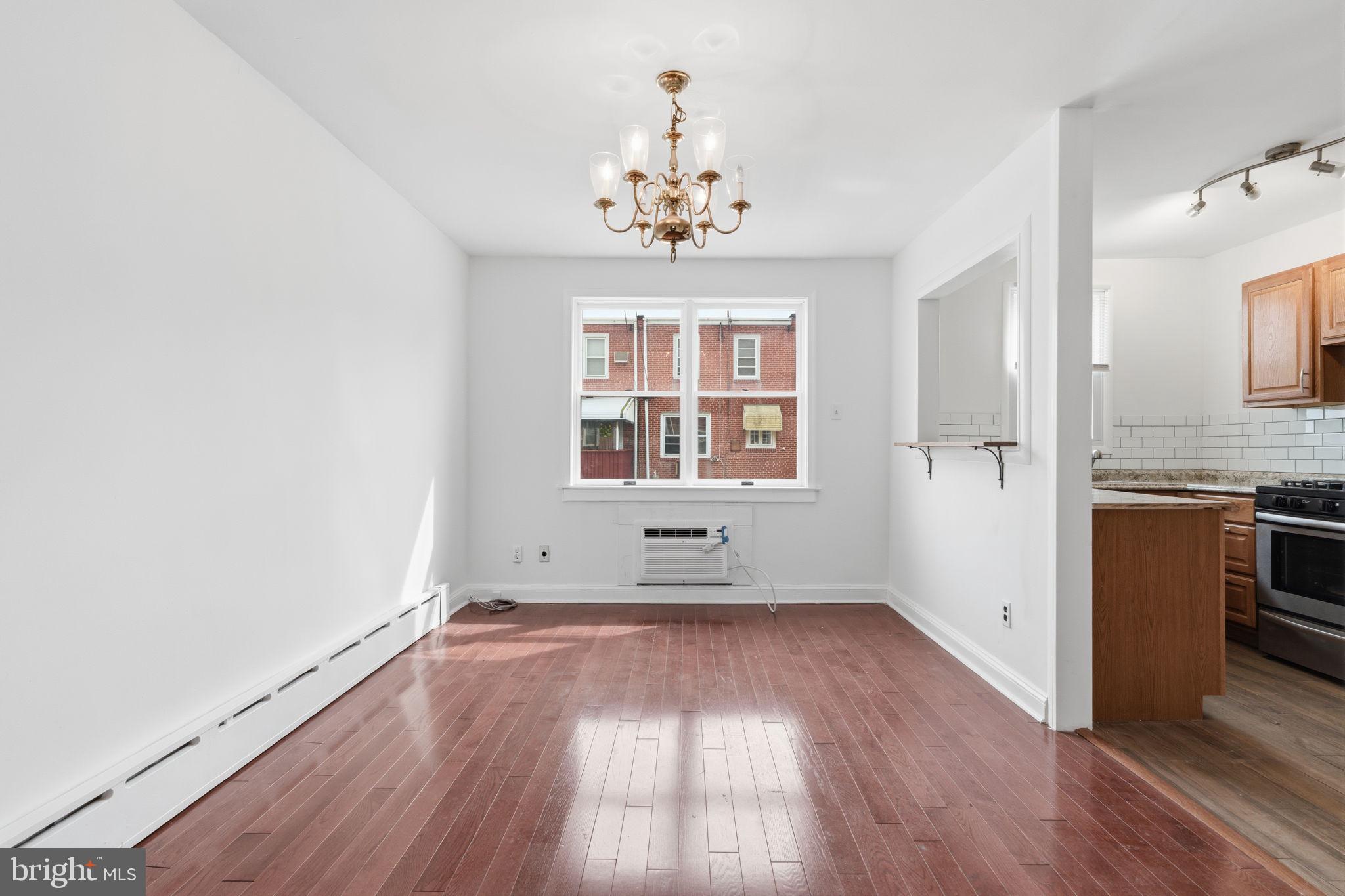 MAYFAIR (WEST) - Residential