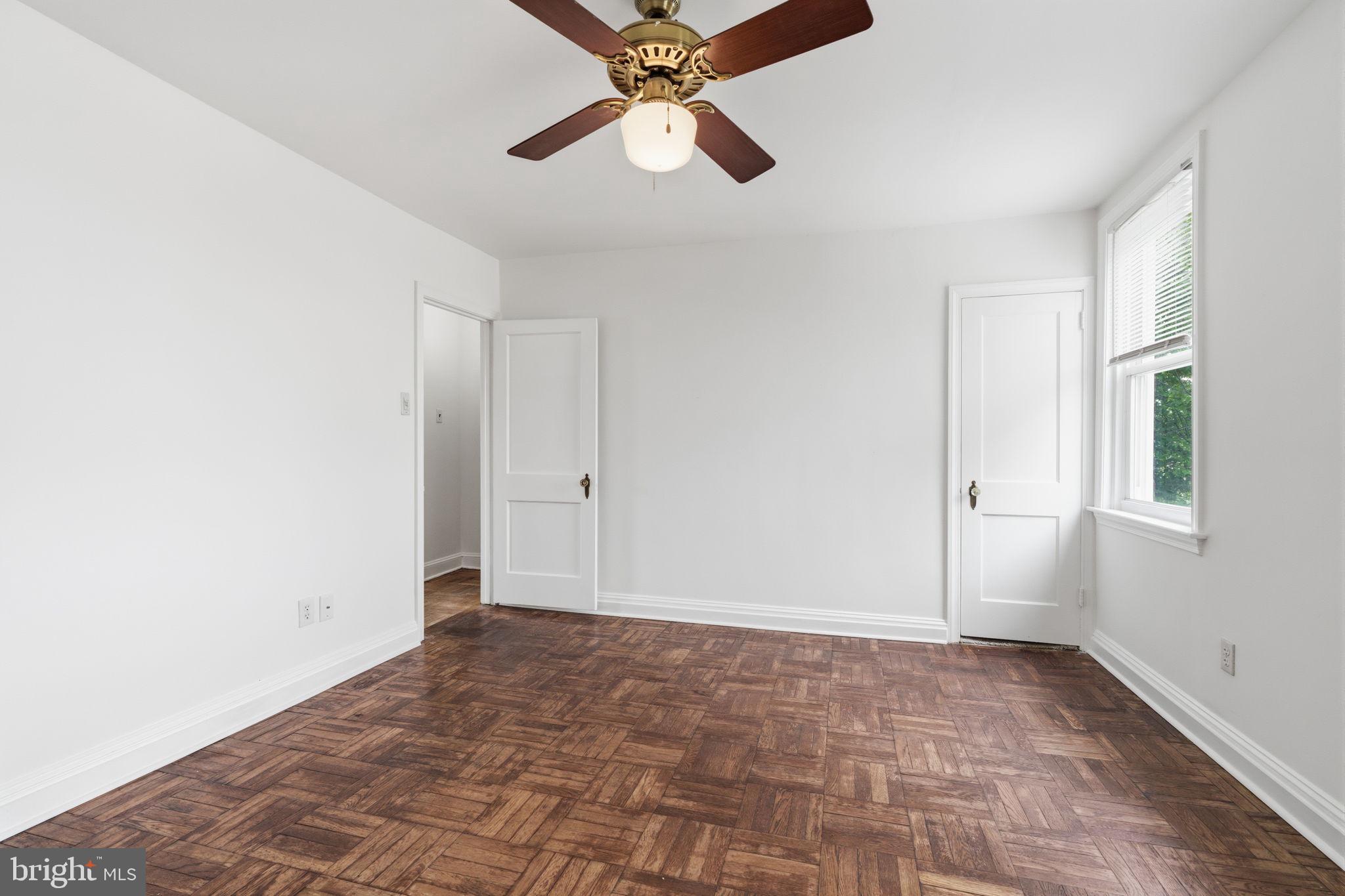 MAYFAIR (WEST) - Residential