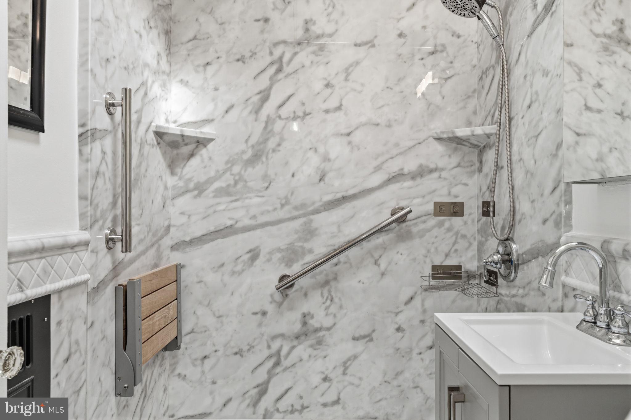 MAYFAIR (WEST) - Residential