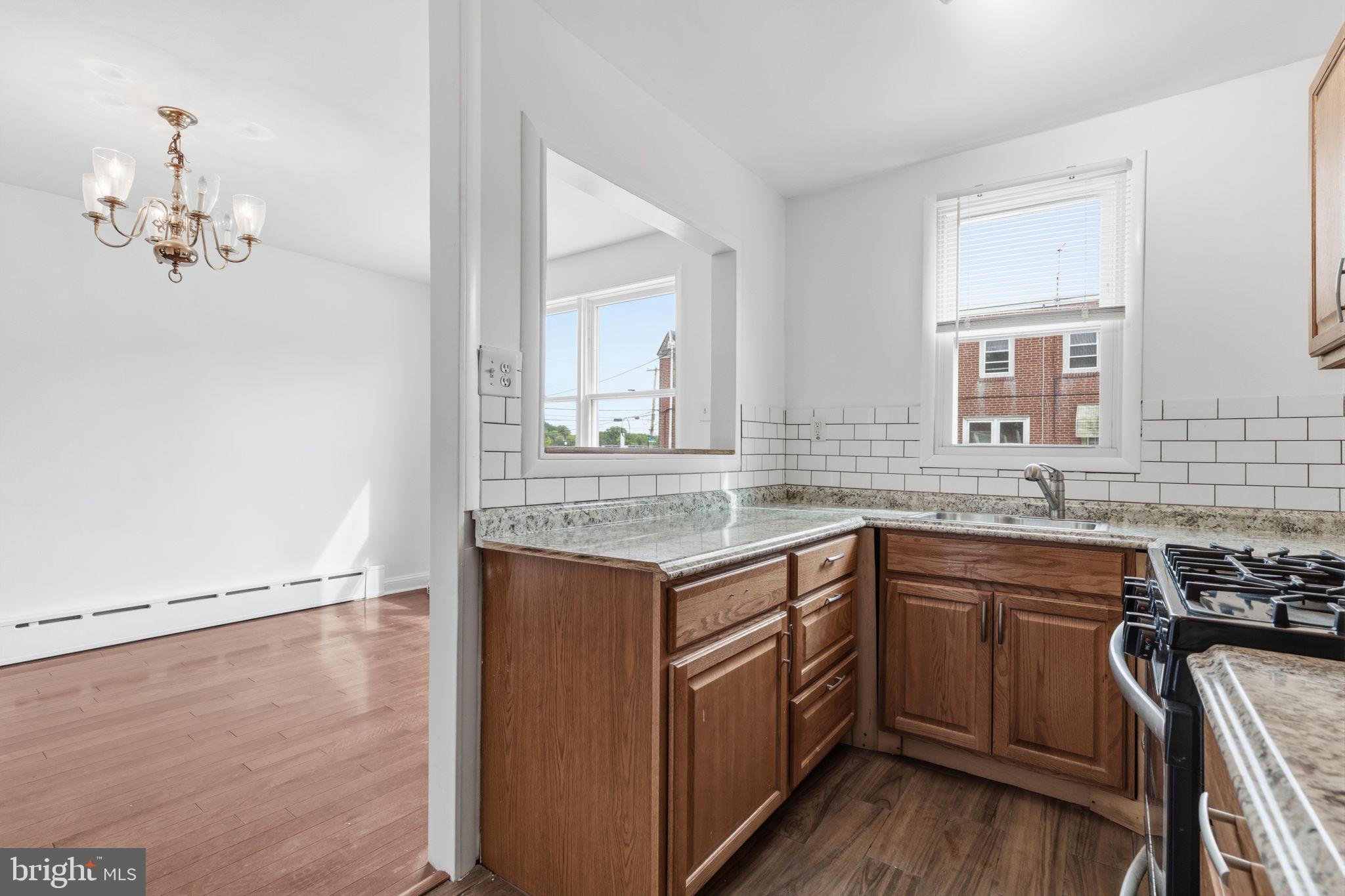 MAYFAIR (WEST) - Residential