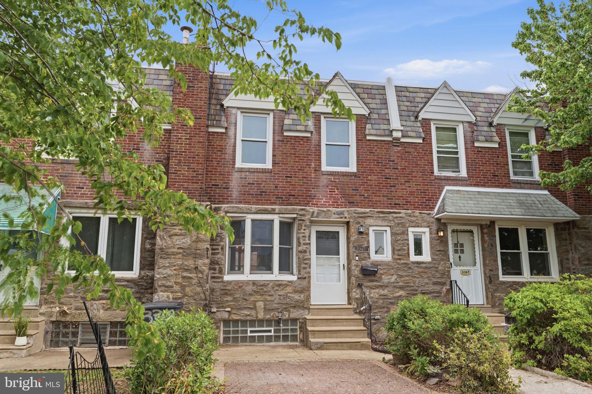 MAYFAIR (WEST) - Residential