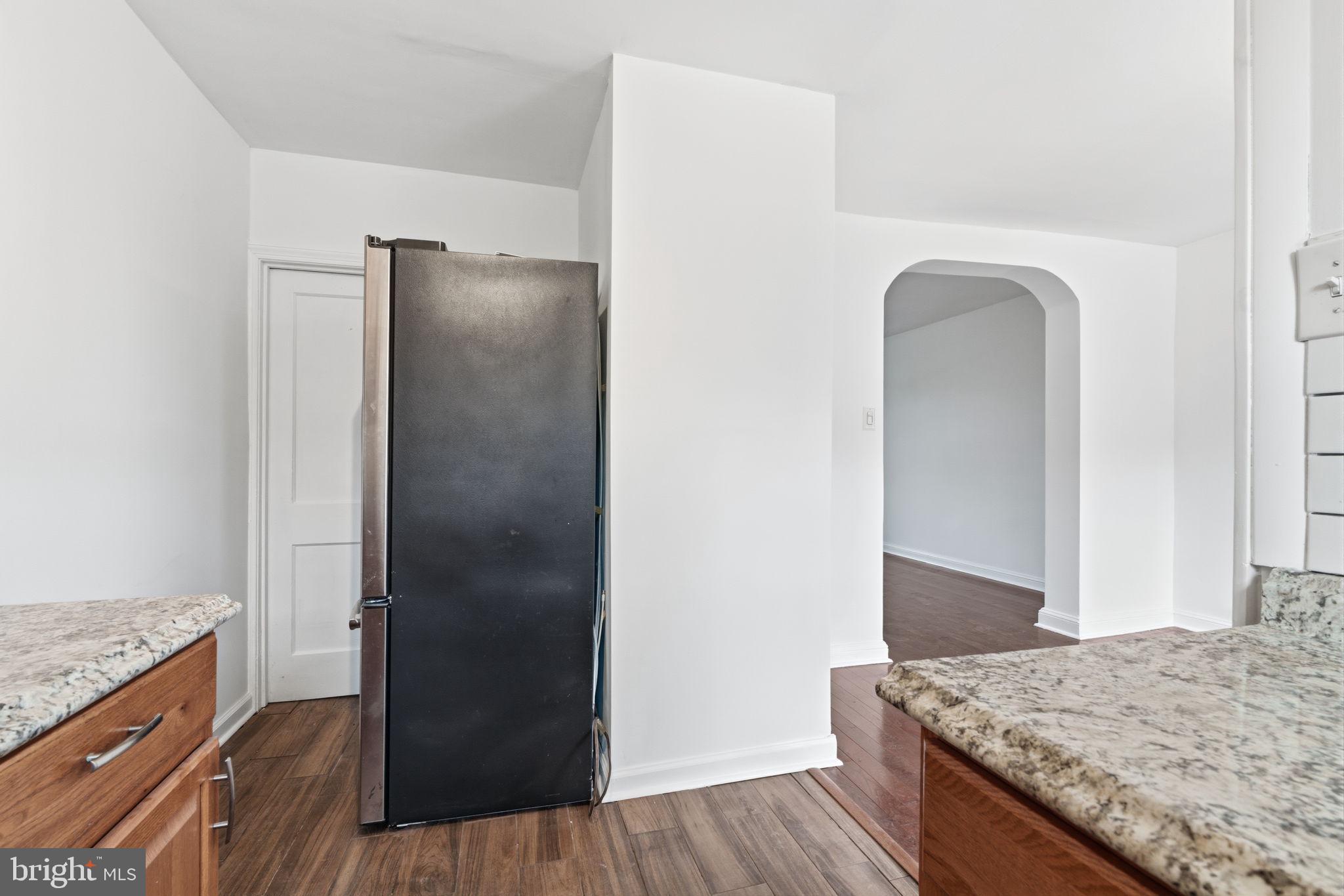 MAYFAIR (WEST) - Residential