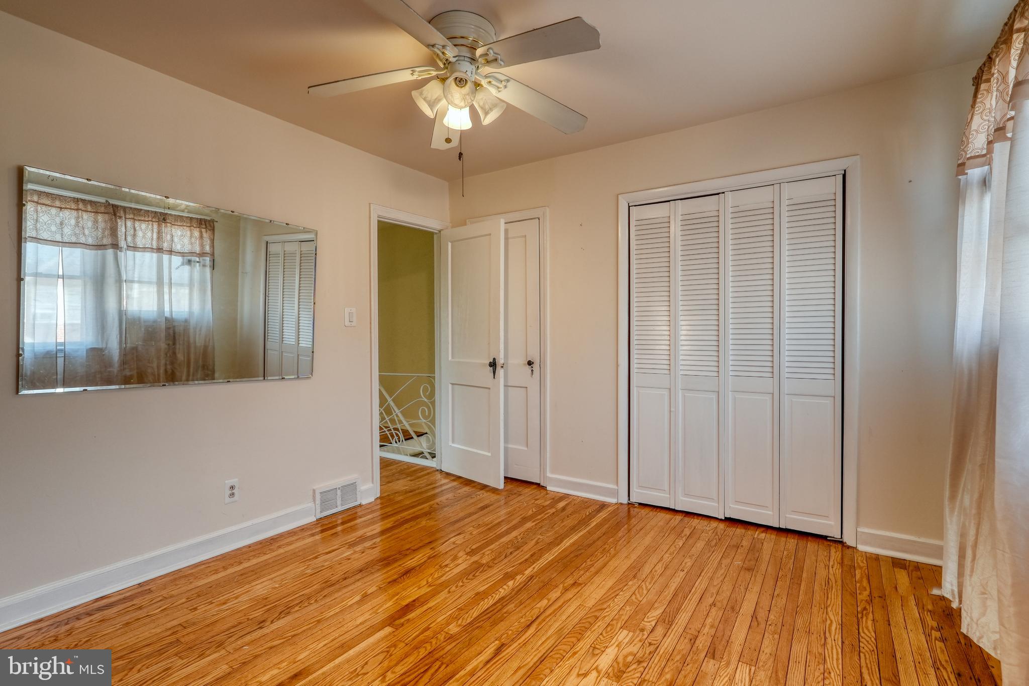 HOLMESBURG - Residential