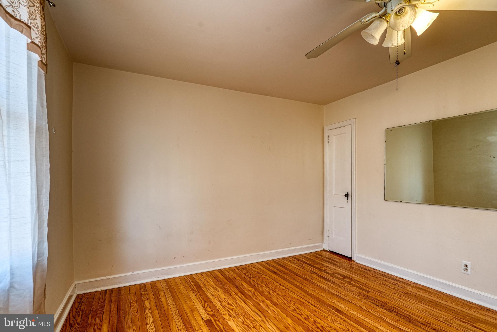 HOLMESBURG - Residential