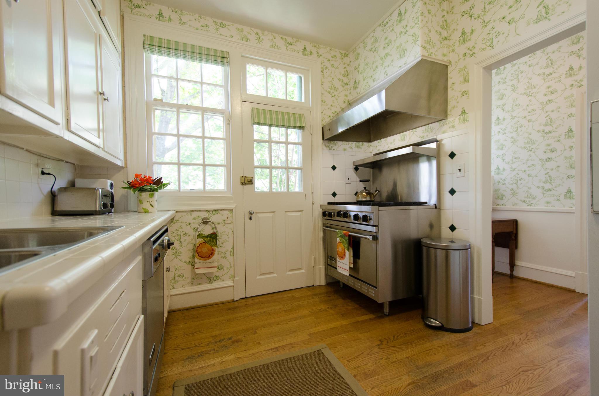 GREATER HOMELAND HISTORIC DISTRICT - Residential