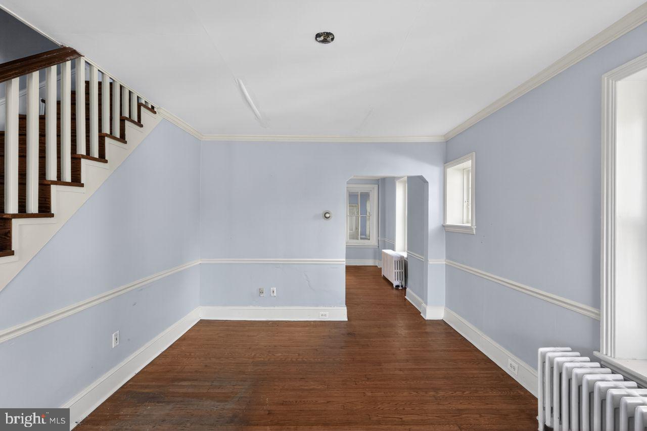 FORT WASHINGTON - Residential