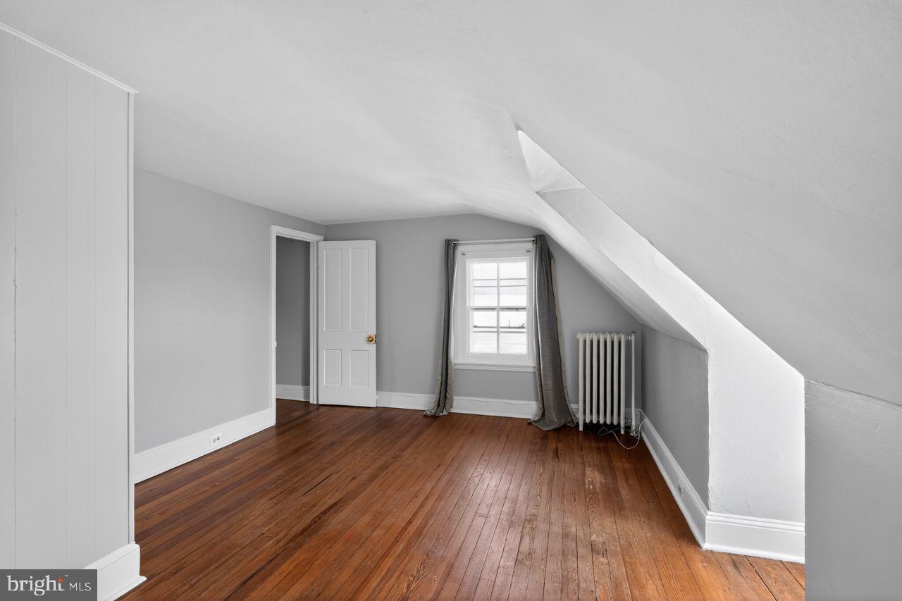 FORT WASHINGTON - Residential