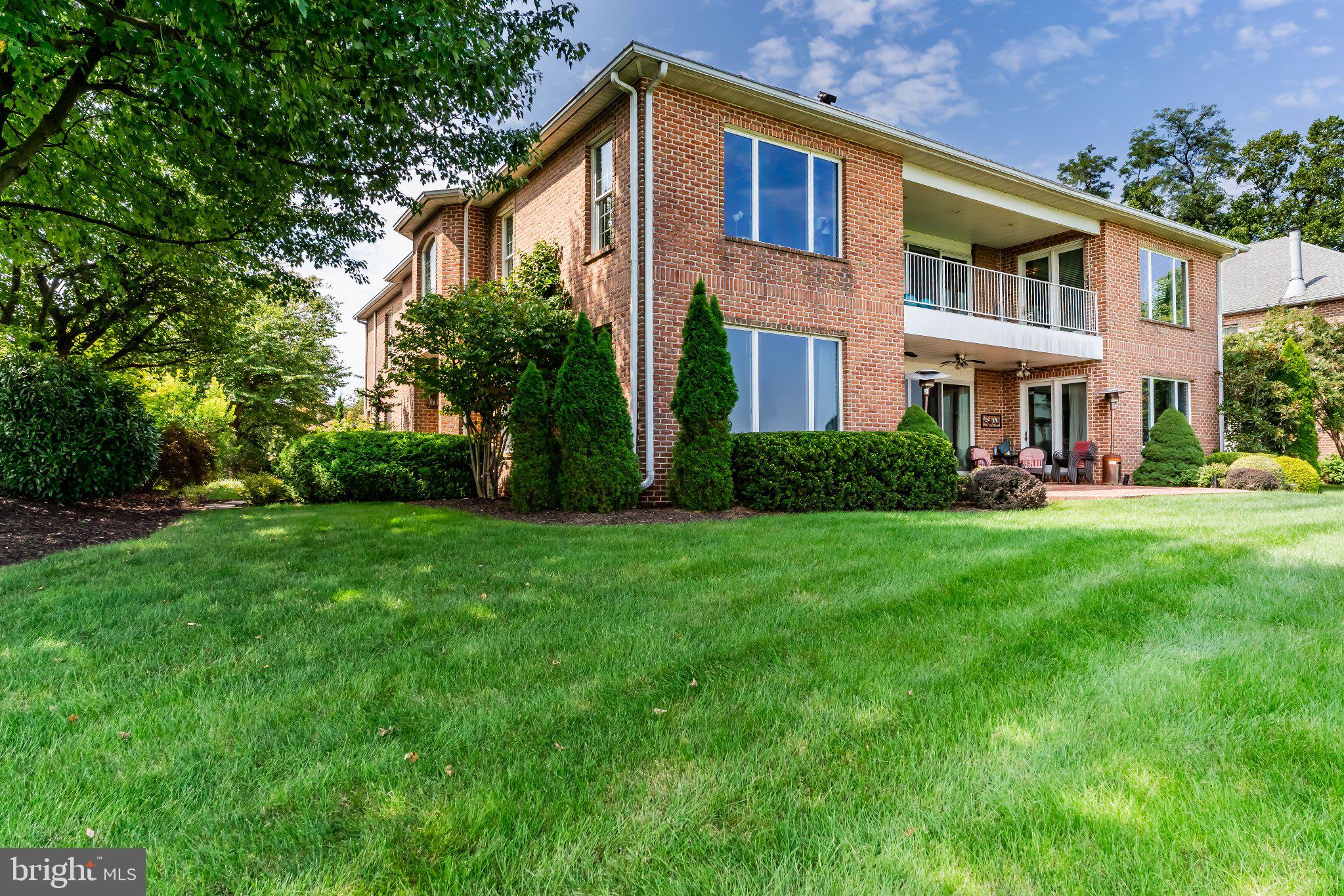 549 BRIDGEVIEW DRIVE