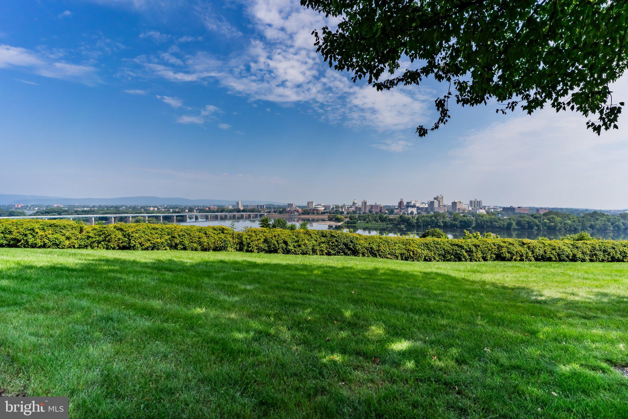 549 BRIDGEVIEW DRIVE