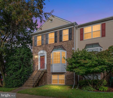 2402 WENTWORTH DRIVE CROFTON MD 21114