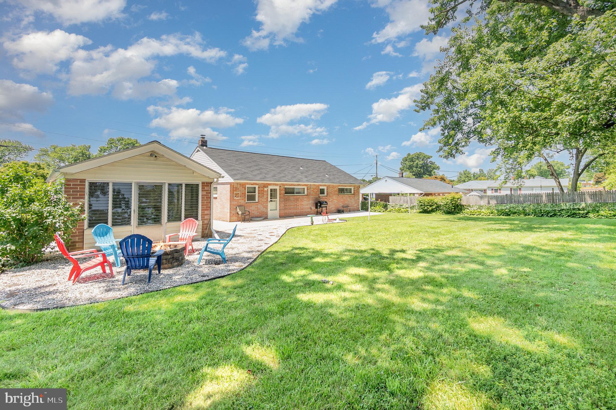 PERRY HALL - Residential