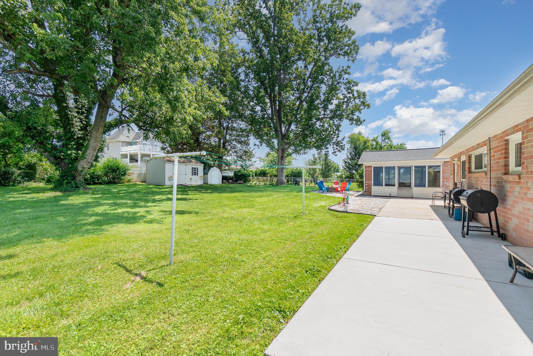 PERRY HALL - Residential