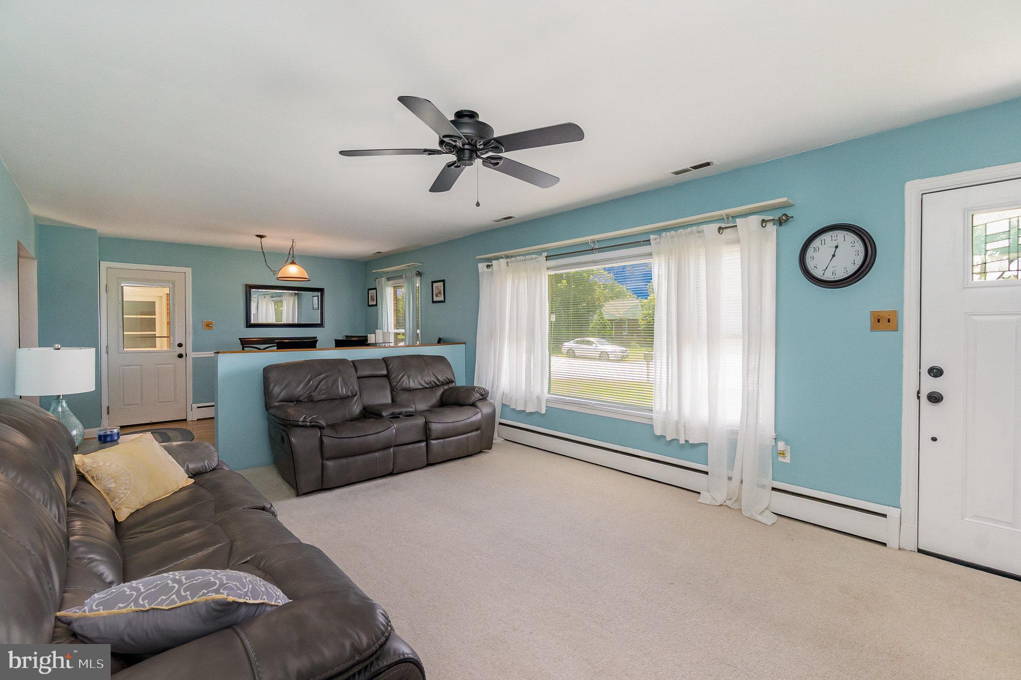 PERRY HALL - Residential