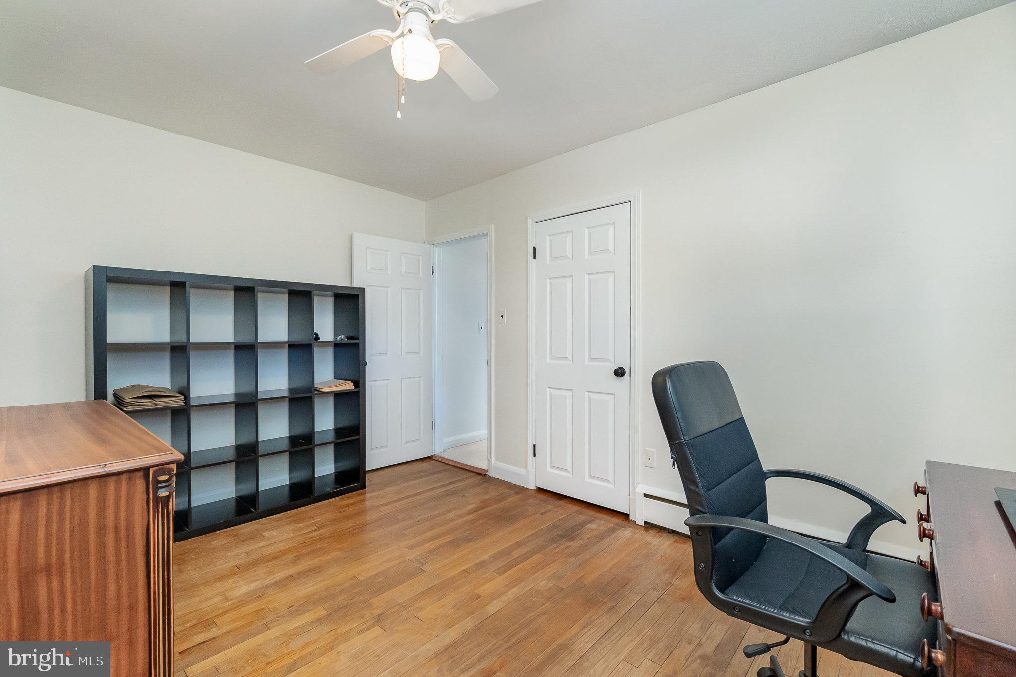 PERRY HALL - Residential