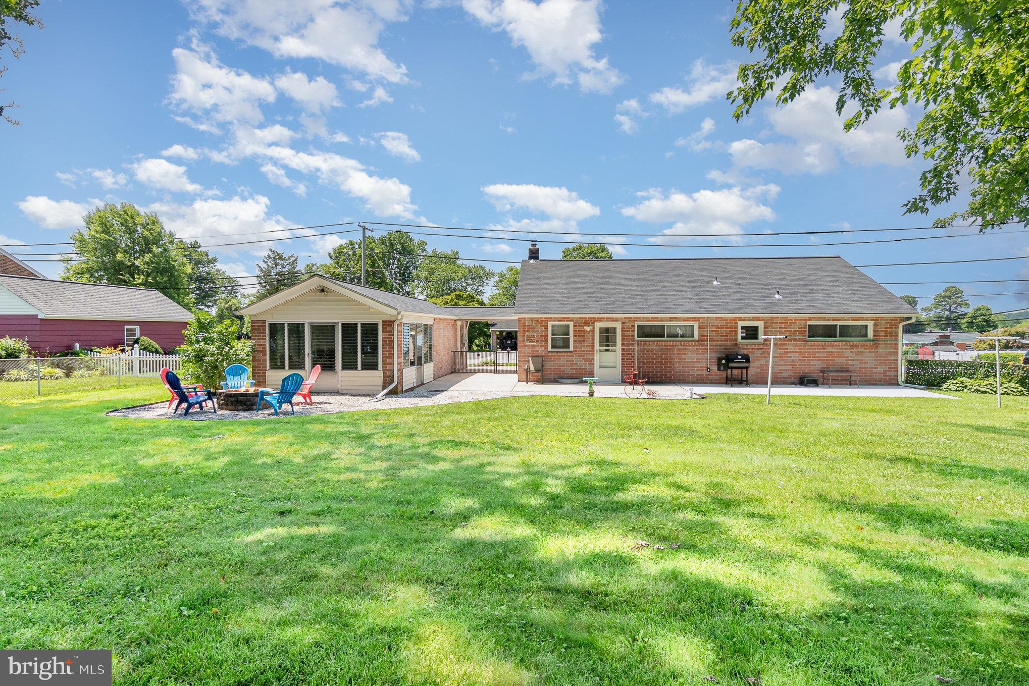 PERRY HALL - Residential