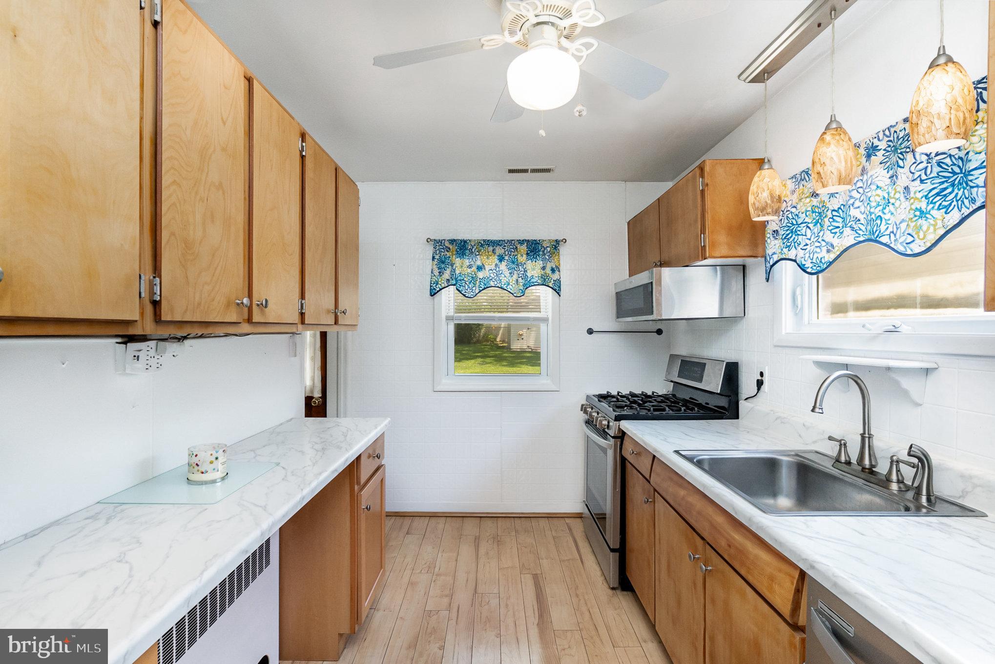 PERRY HALL - Residential