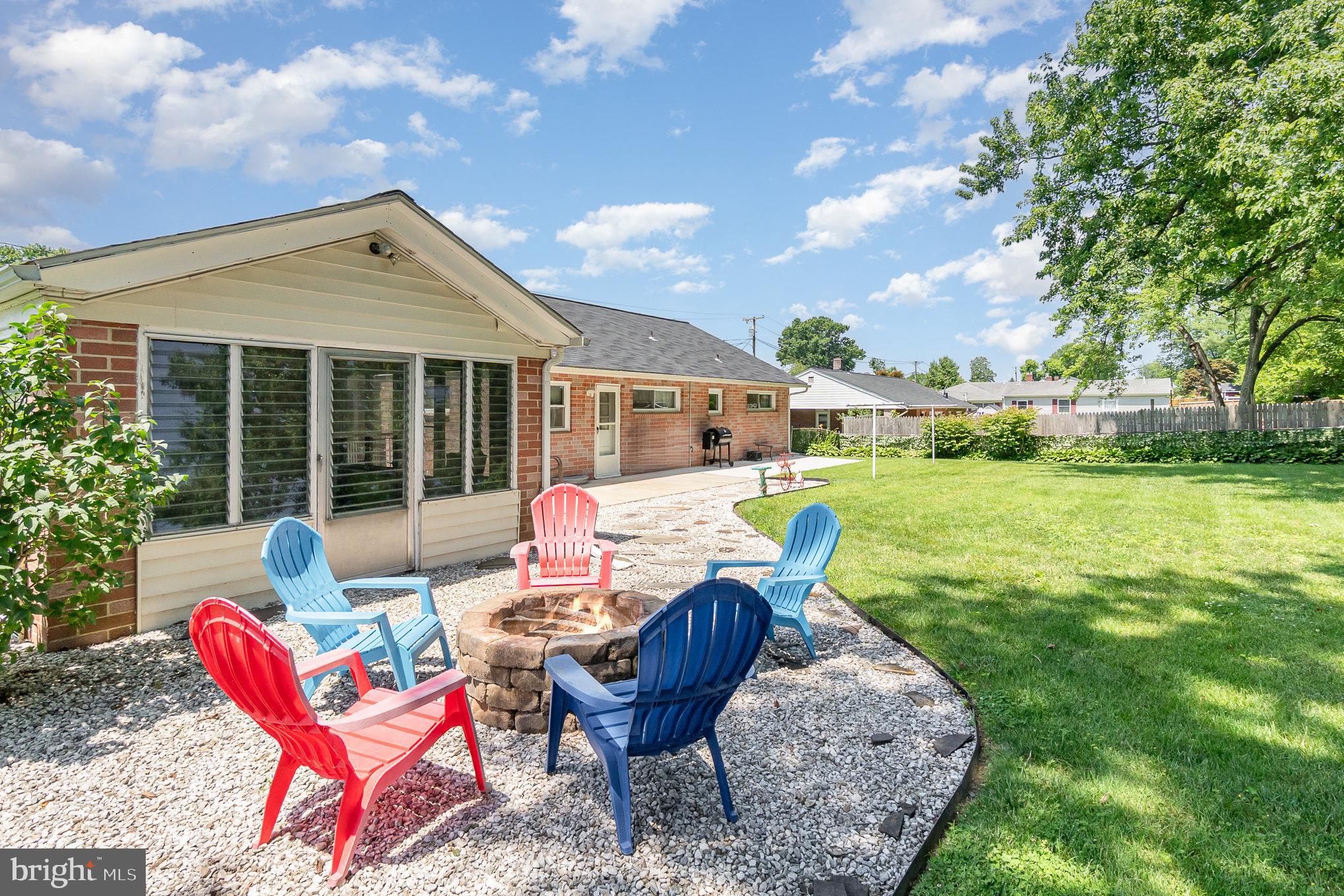 PERRY HALL - Residential