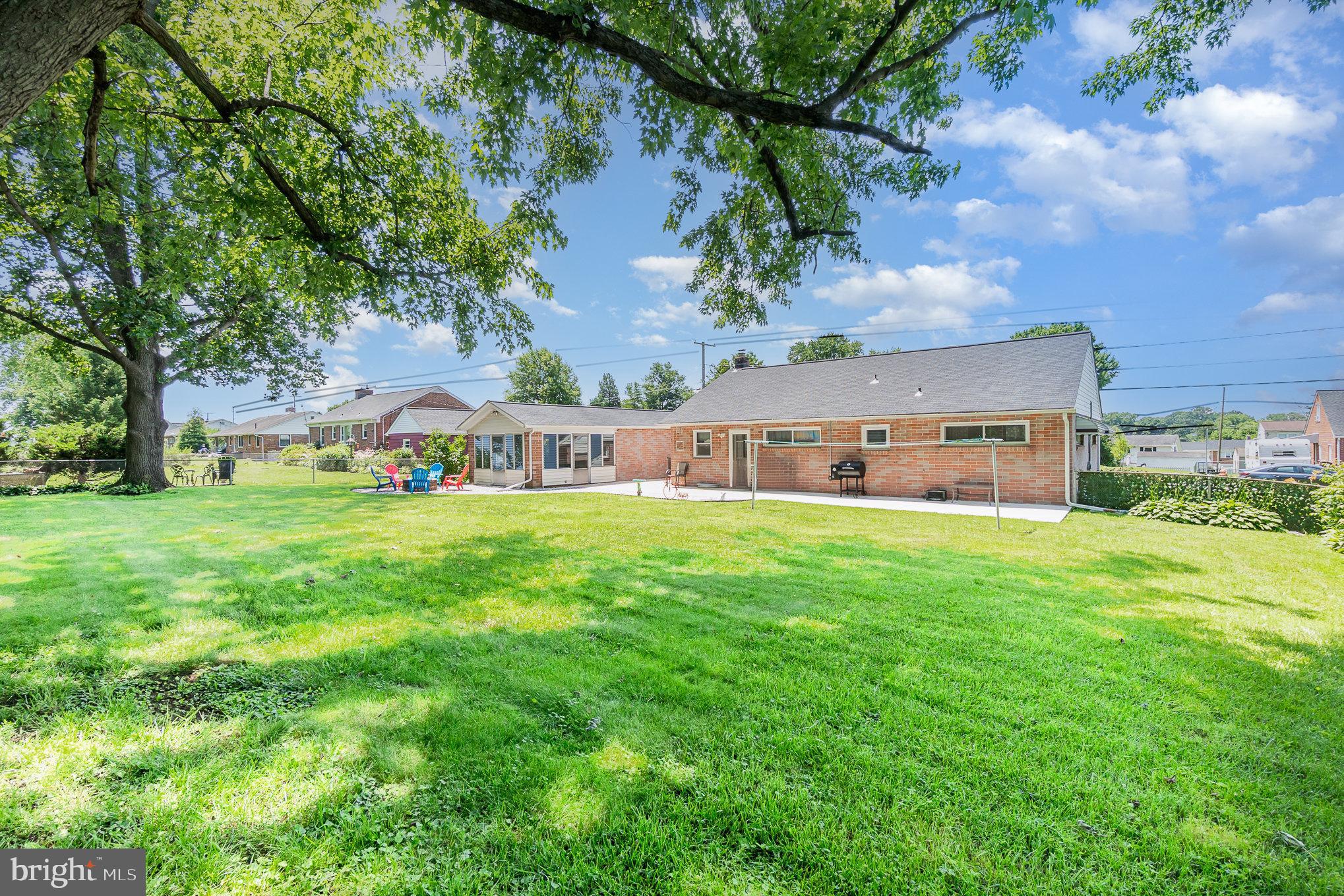 PERRY HALL - Residential