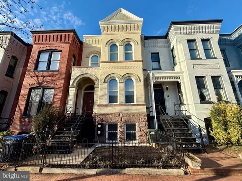 MLS: DCDC2188106
