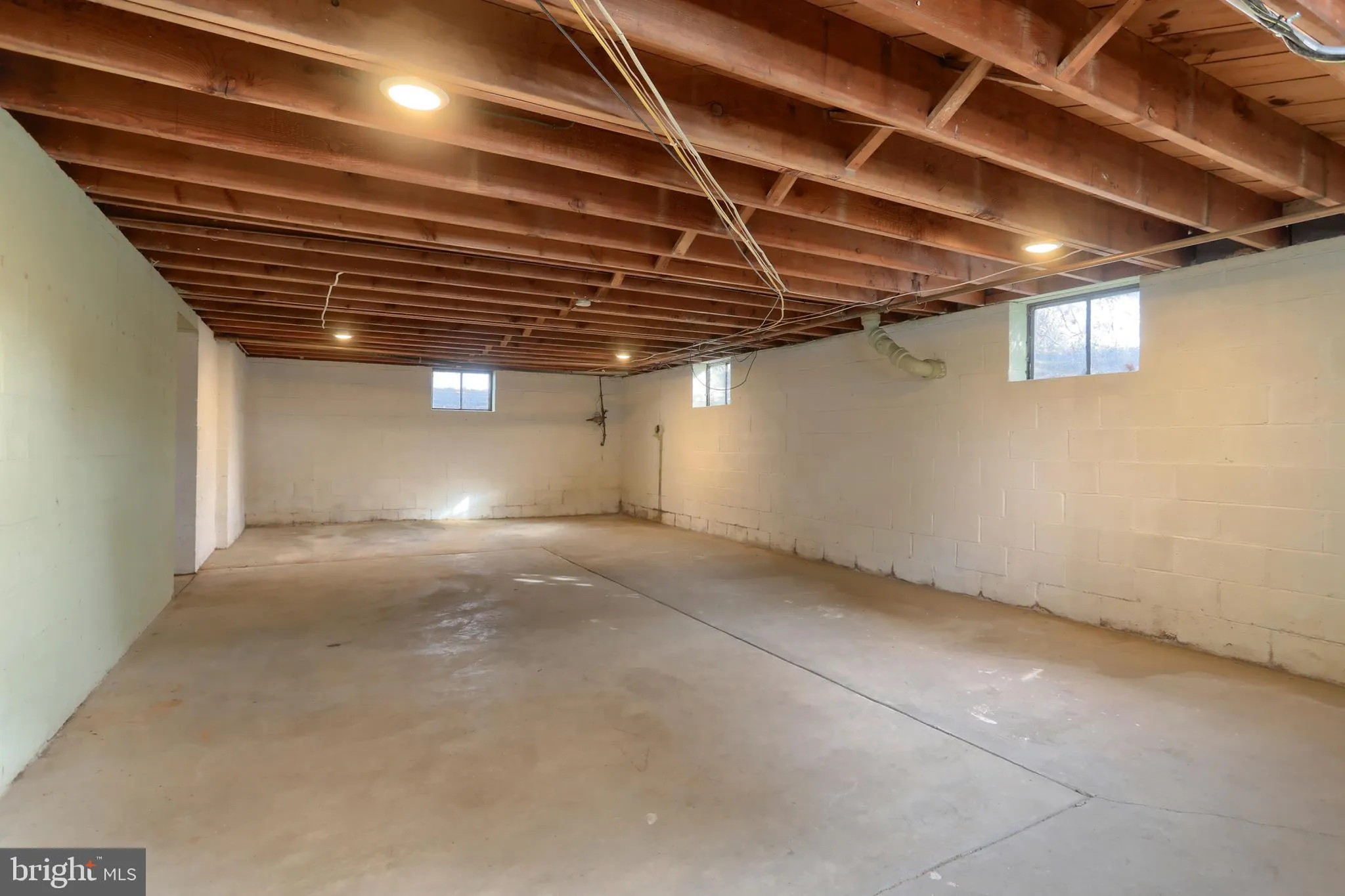 Bainbridge, Pennsylvania 17502, United States, 3 Bedrooms Bedrooms, ,2 BathroomsBathrooms,Residential,Pending,18276