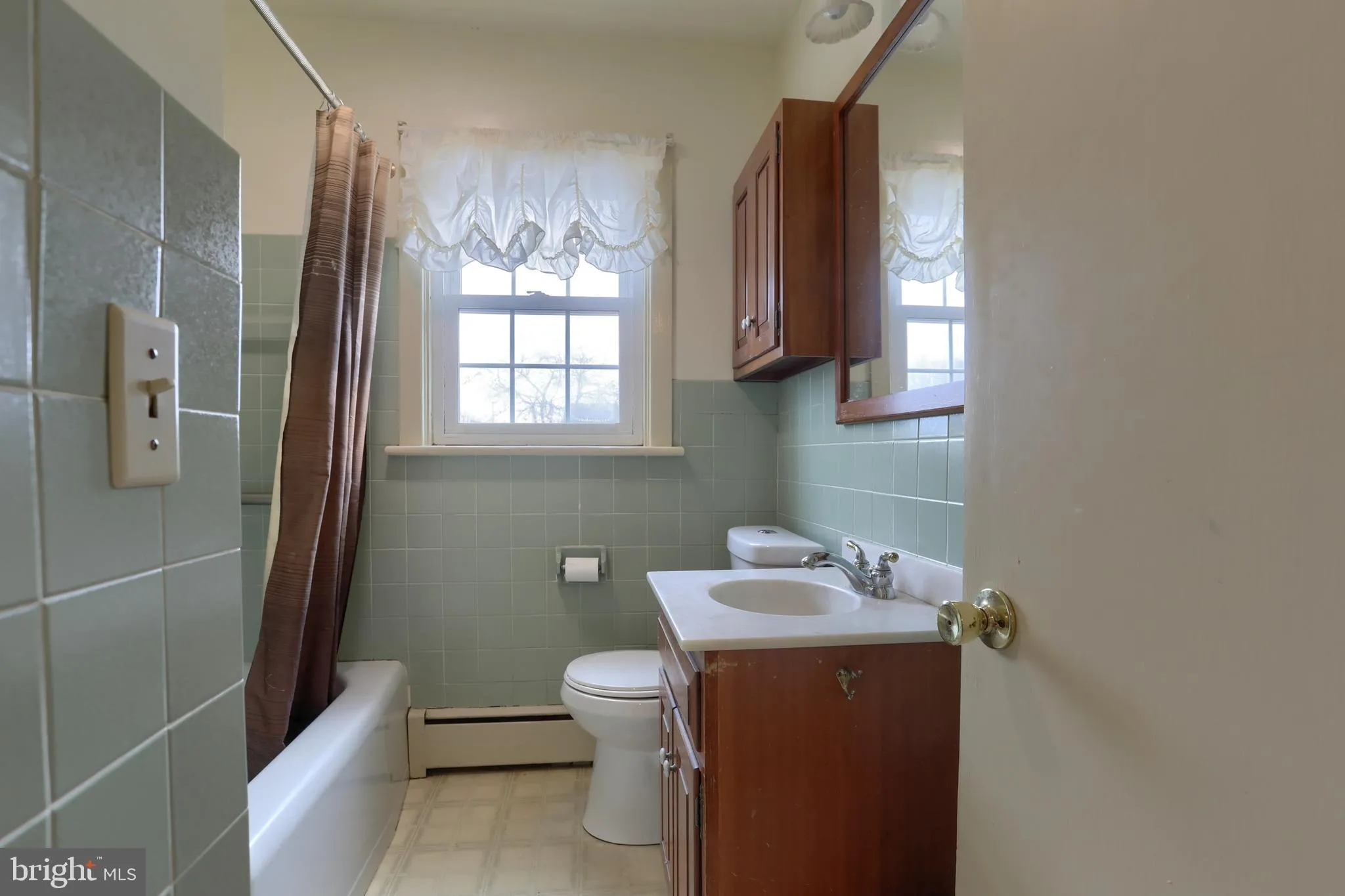 Bainbridge, Pennsylvania 17502, United States, 3 Bedrooms Bedrooms, ,2 BathroomsBathrooms,Residential,Pending,18276