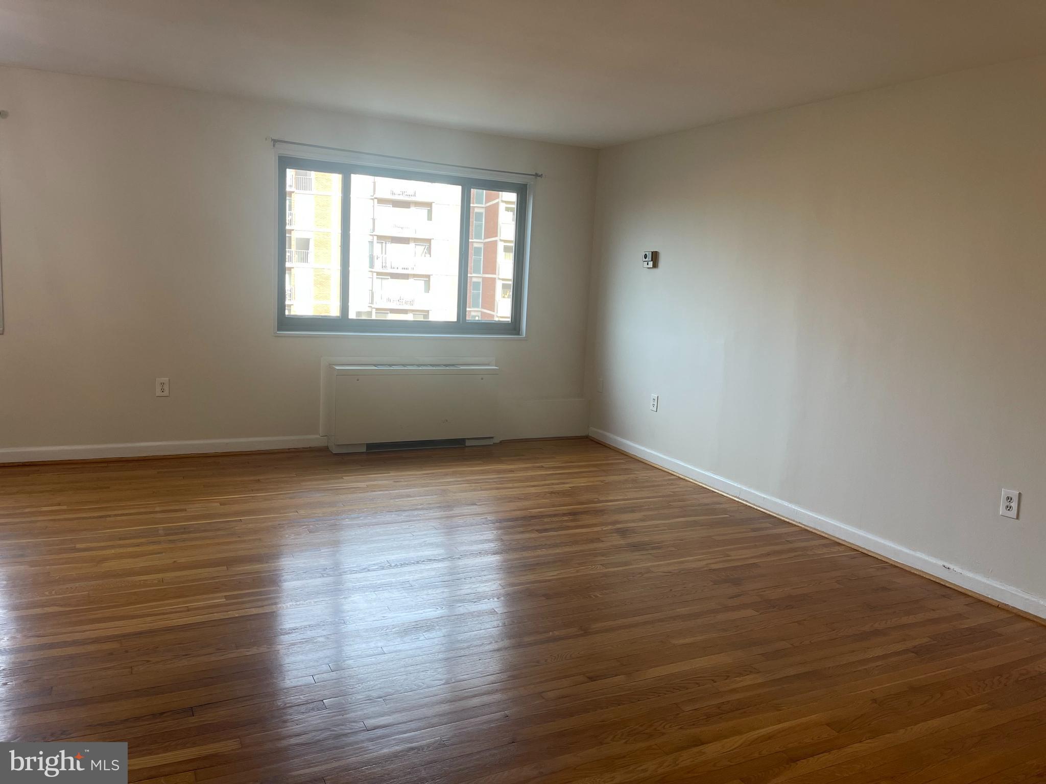 1200 S ARLINGTON RIDGE ROAD S 607