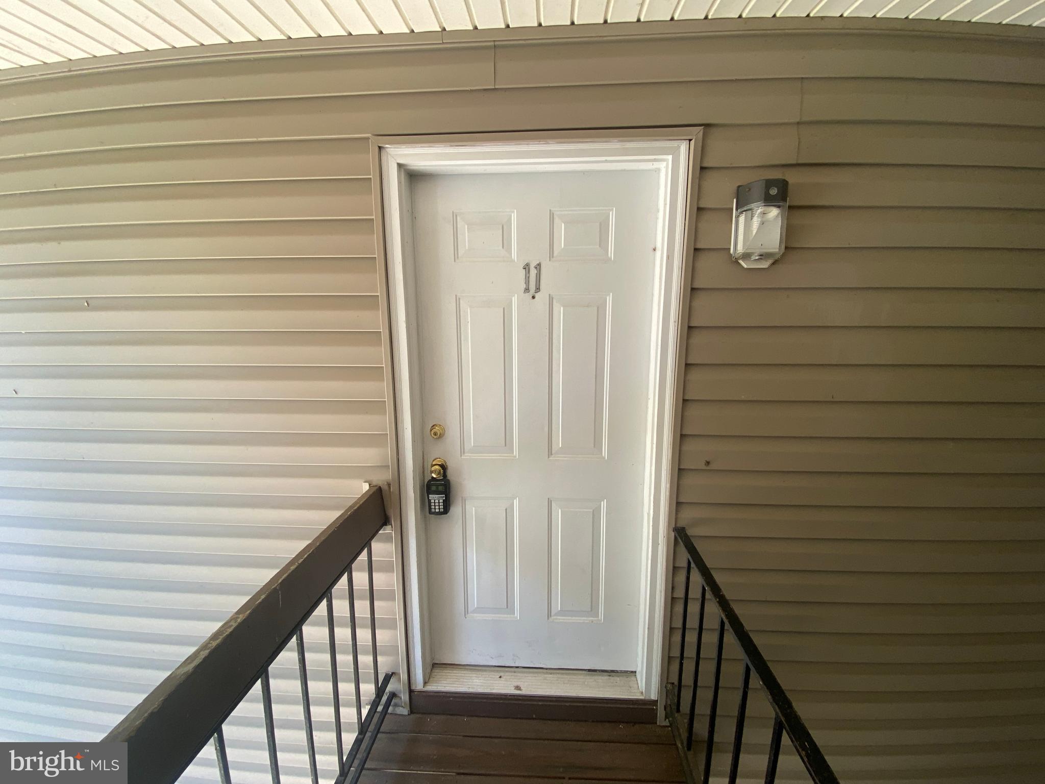 111 BERRY STREET 11