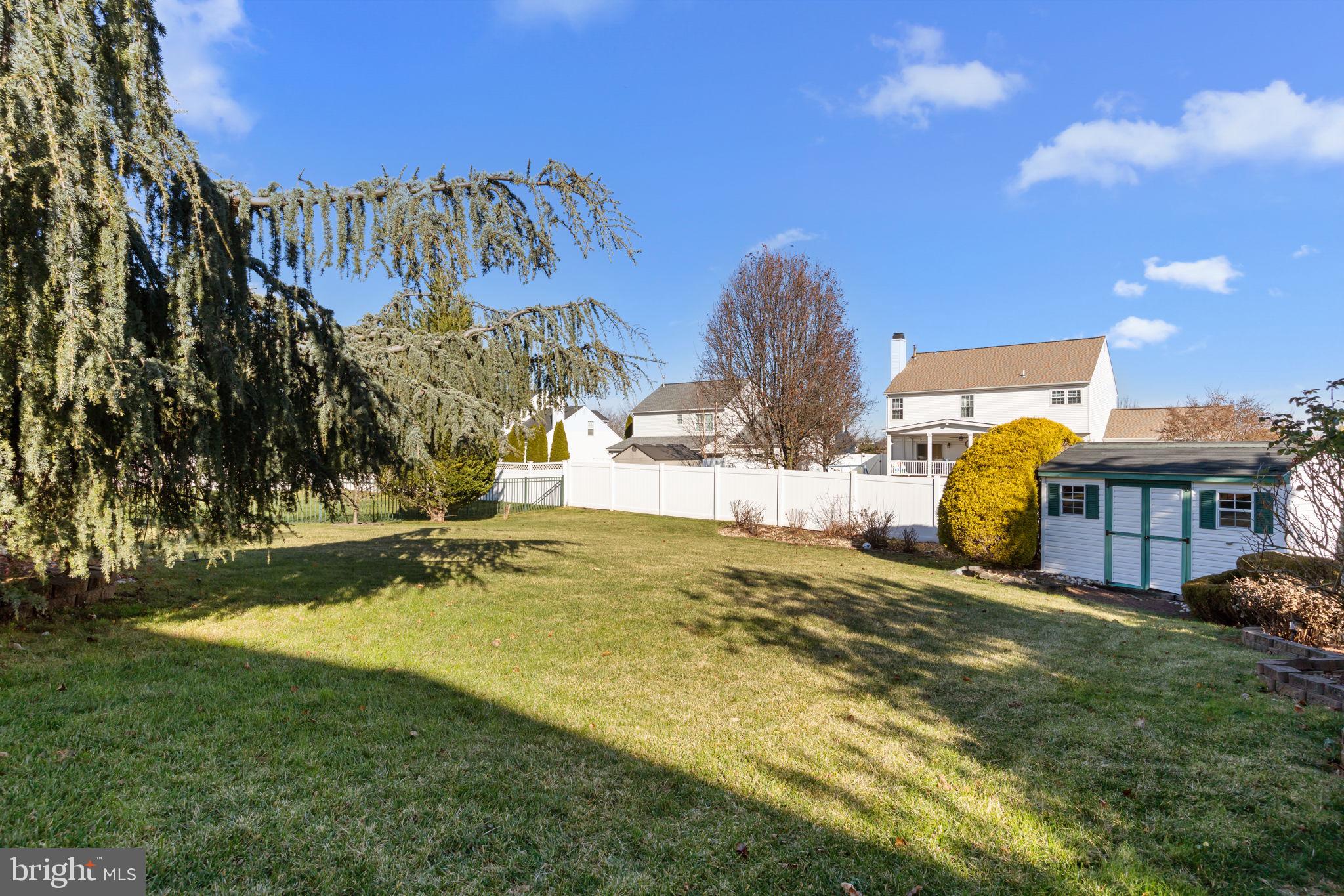 MEADOW GLEN - Residential